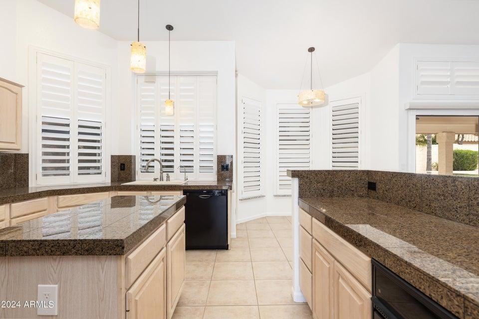 3350 S Oleander Drive