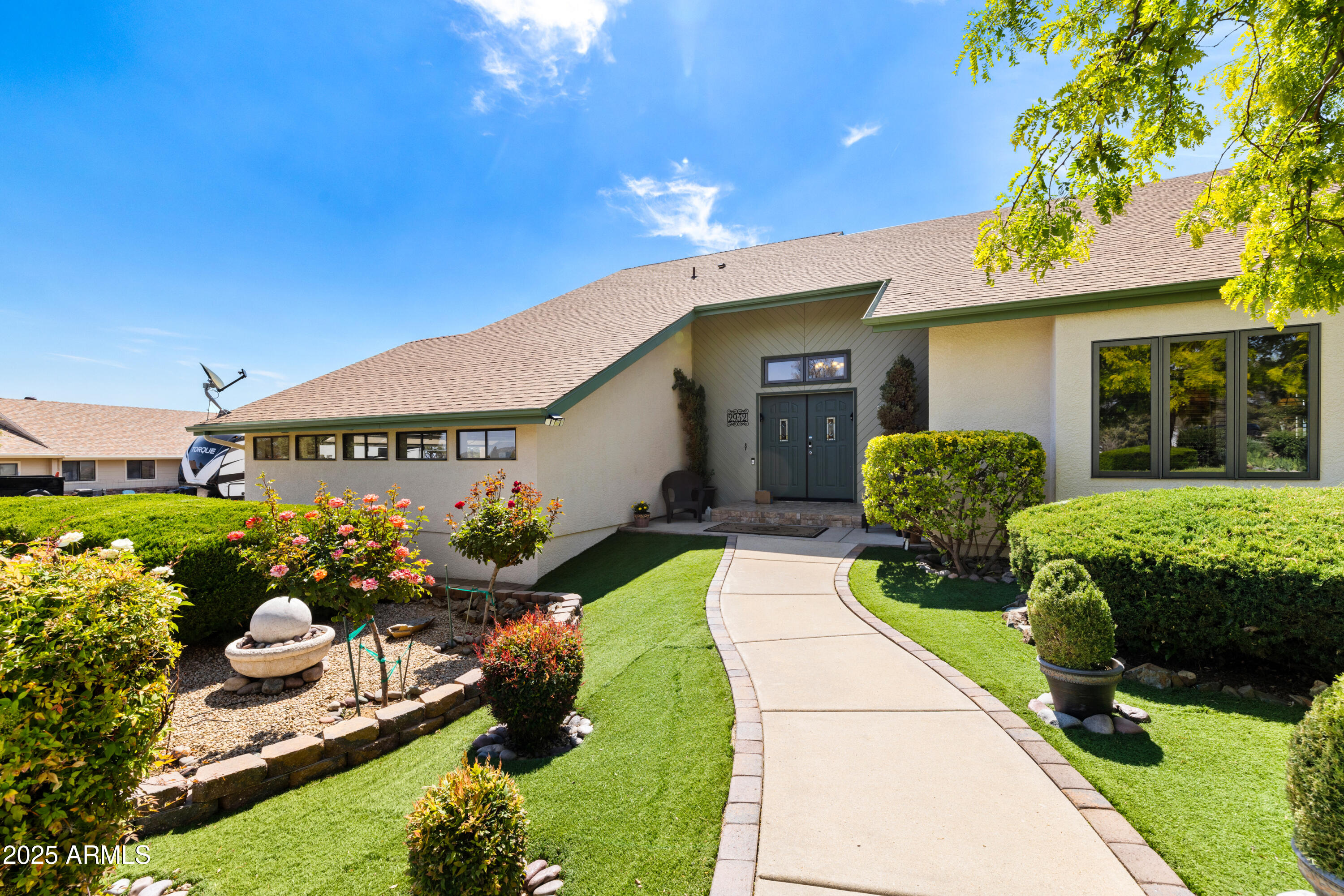 2952 HORIZON HILLS Lane