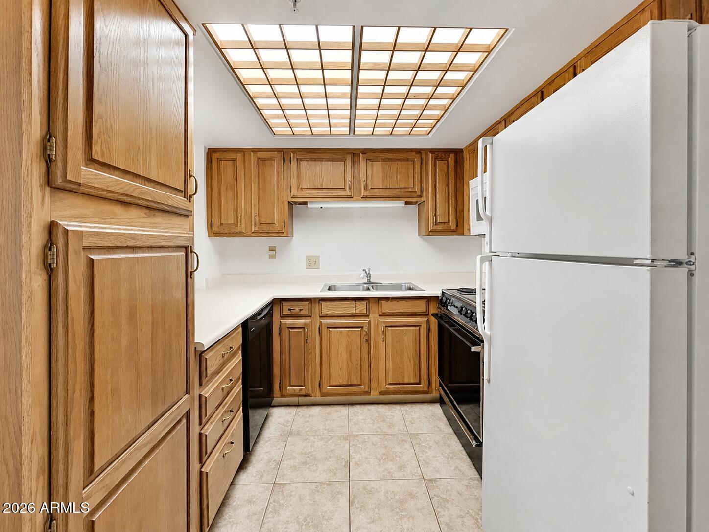 10330 W Thunderbird Boulevard C128