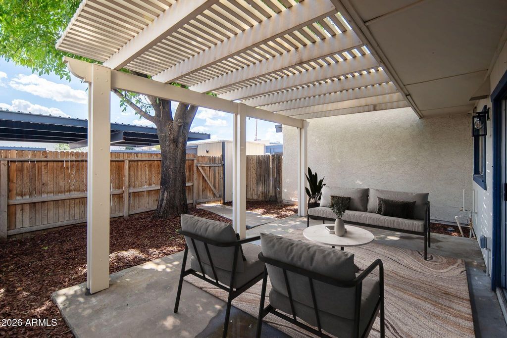 Photo of 5454 W El Caminito Drive, Glendale, AZ 85302 (MLS # 6986406)