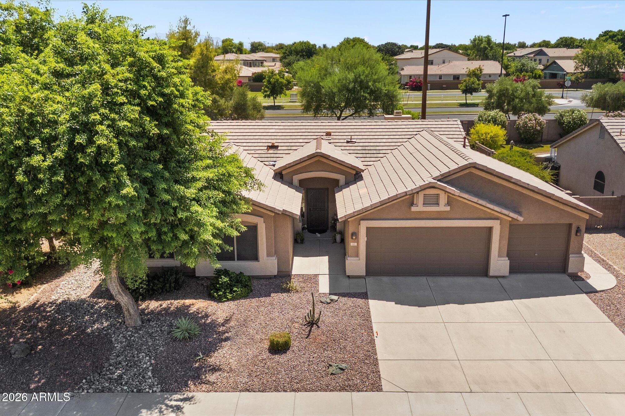 143 N JOSHUA TREE Lane