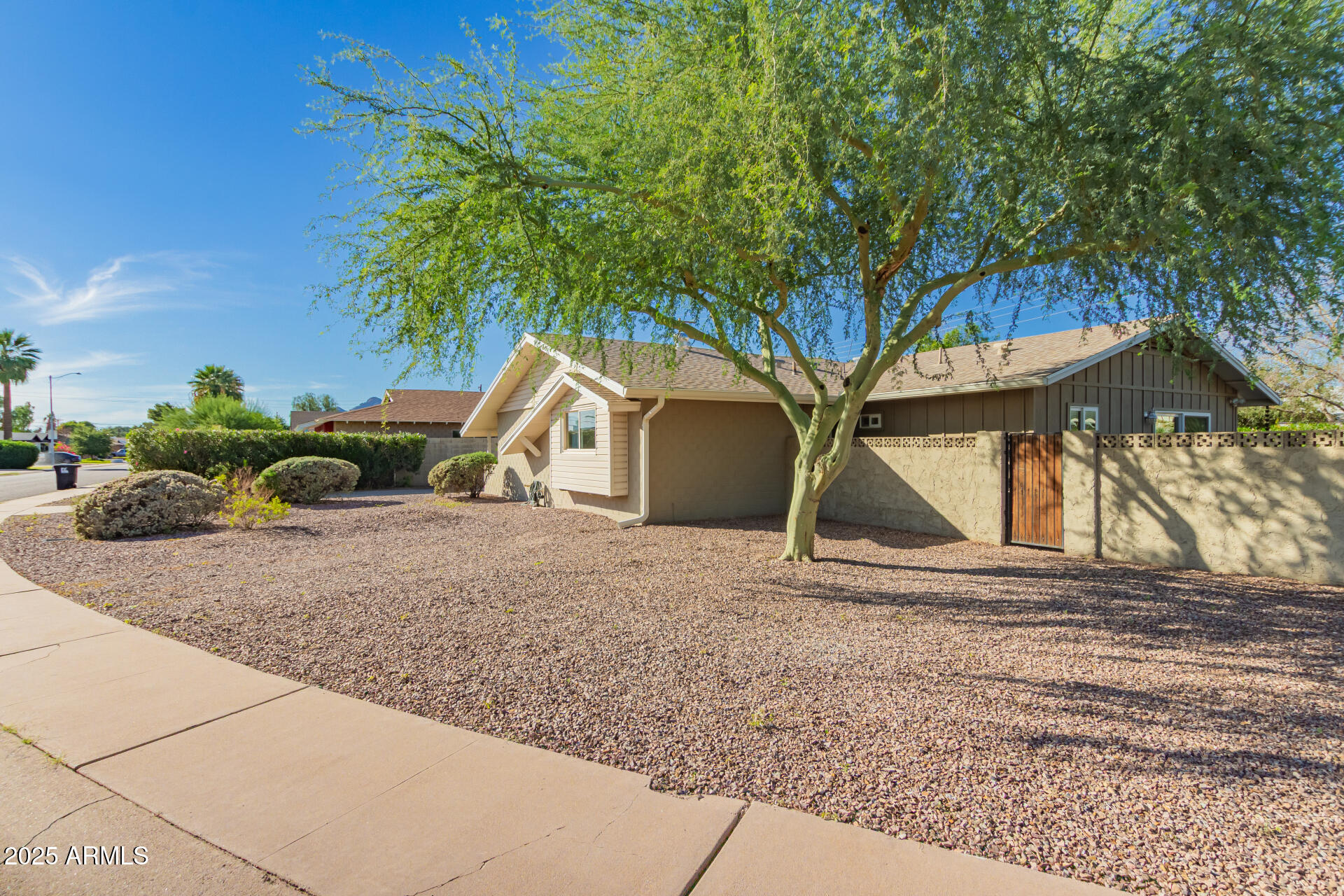 8630 E MARIPOSA Drive