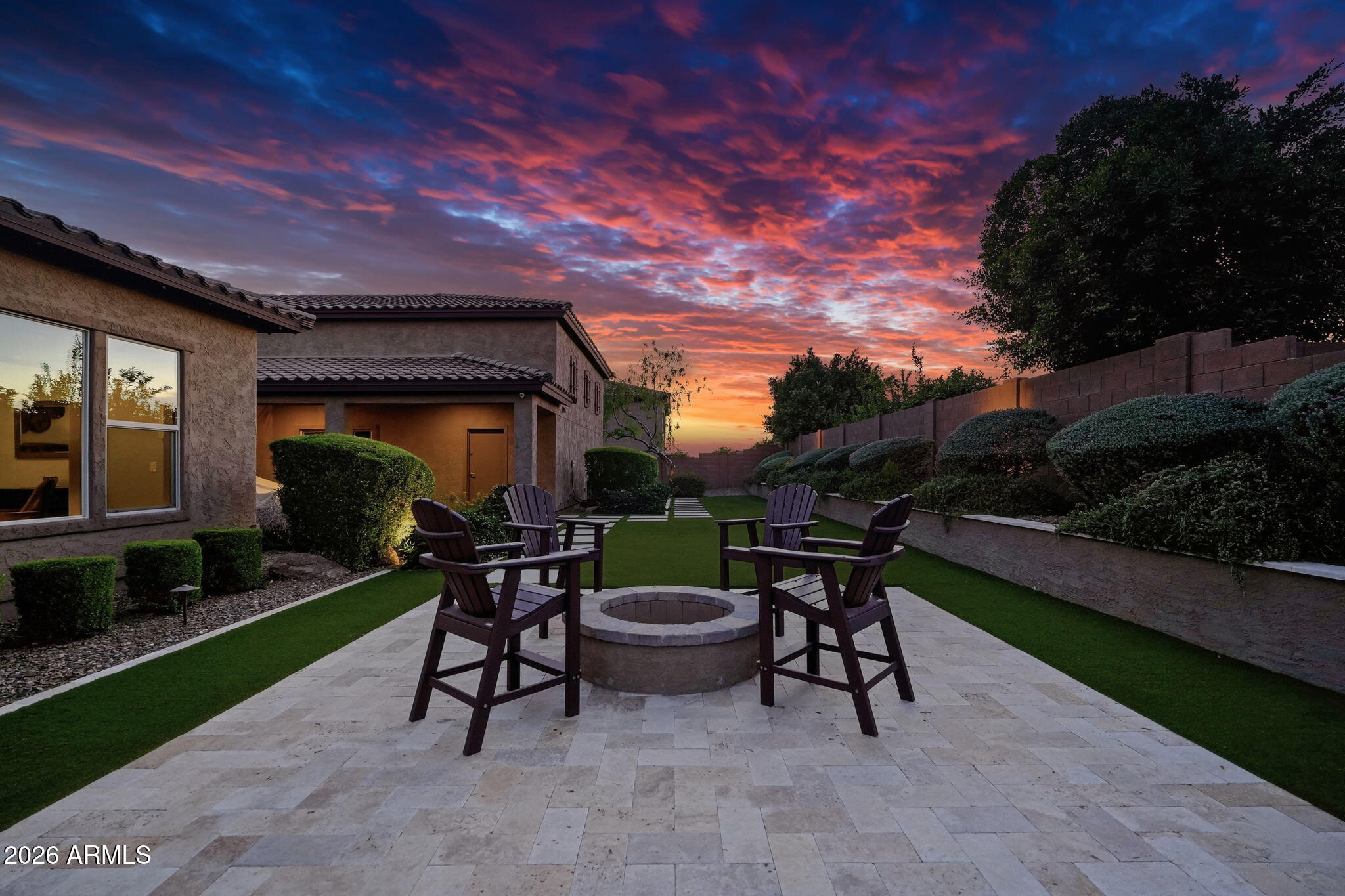 CABALLOS DEL RIO - Residential