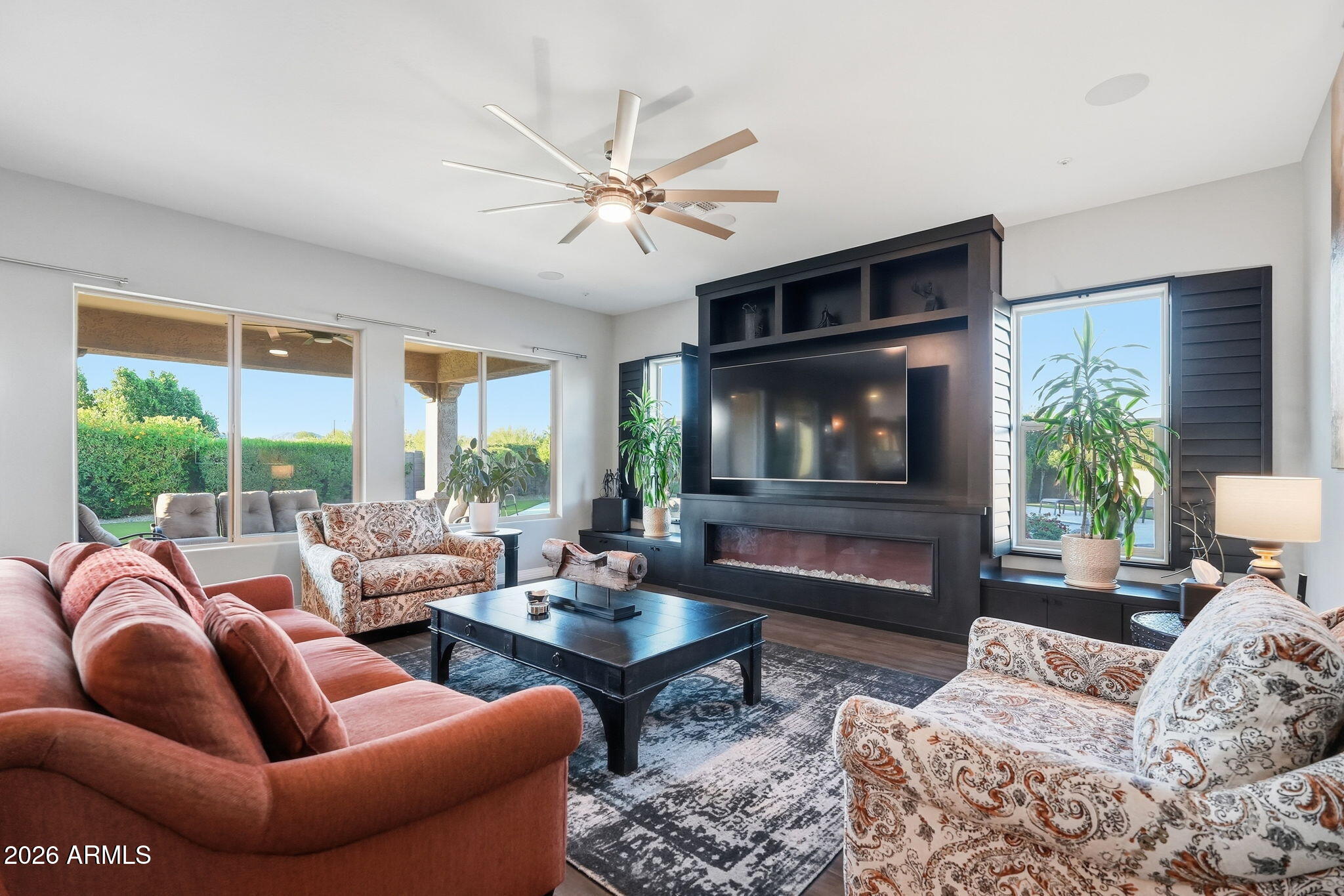 CABALLOS DEL RIO - Residential