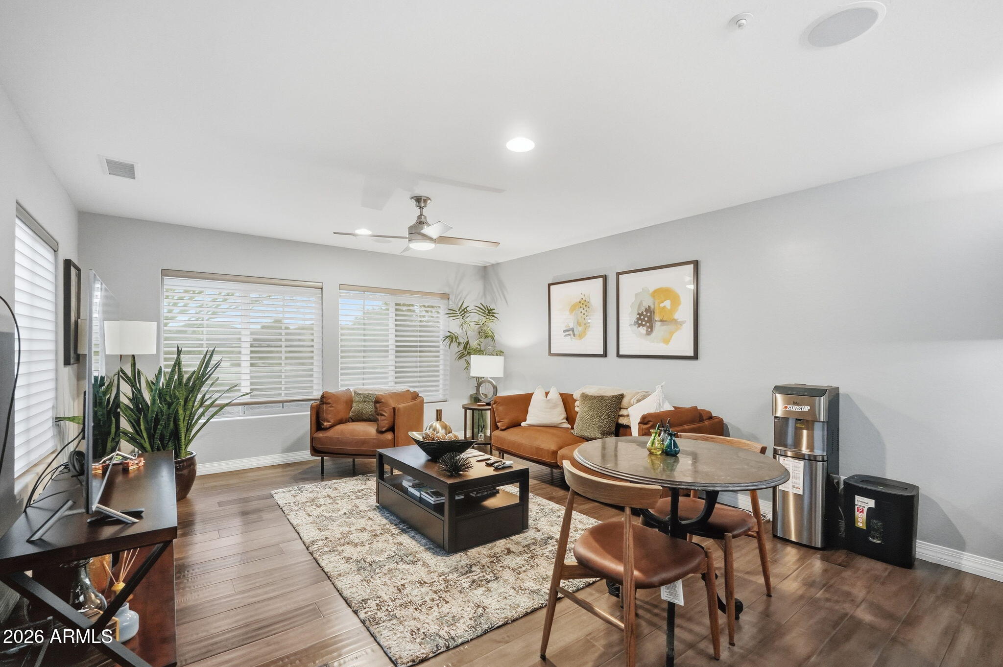 CABALLOS DEL RIO - Residential