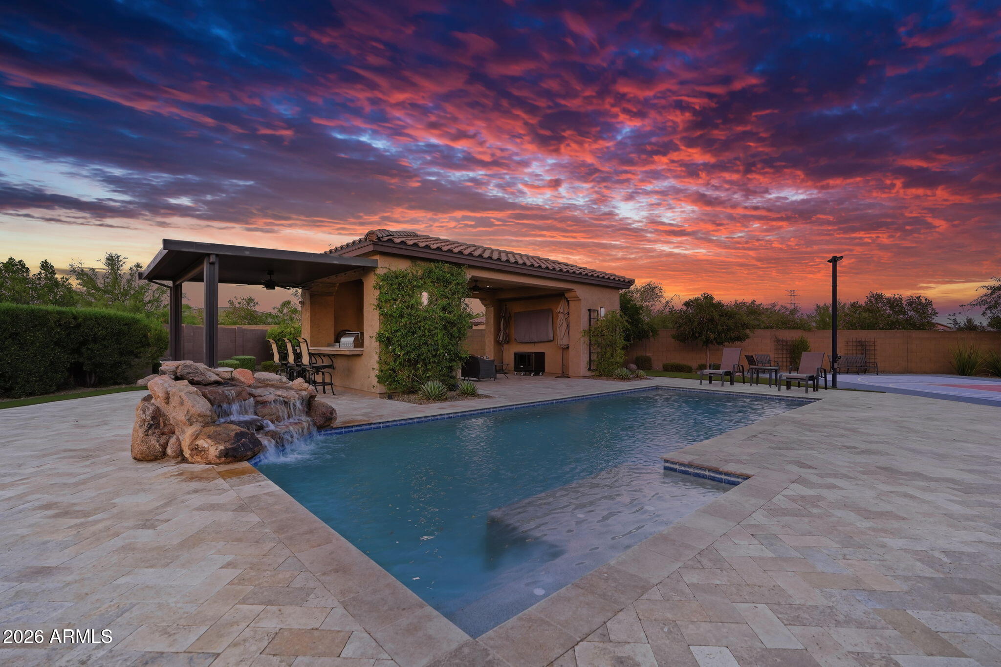 CABALLOS DEL RIO - Residential