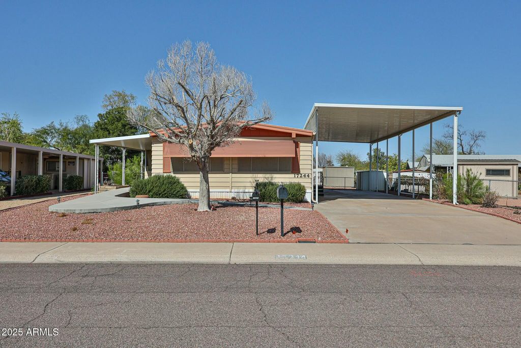 Photo of 17244 N 66th Lane, Glendale, AZ 85308 (MLS # 6966152)