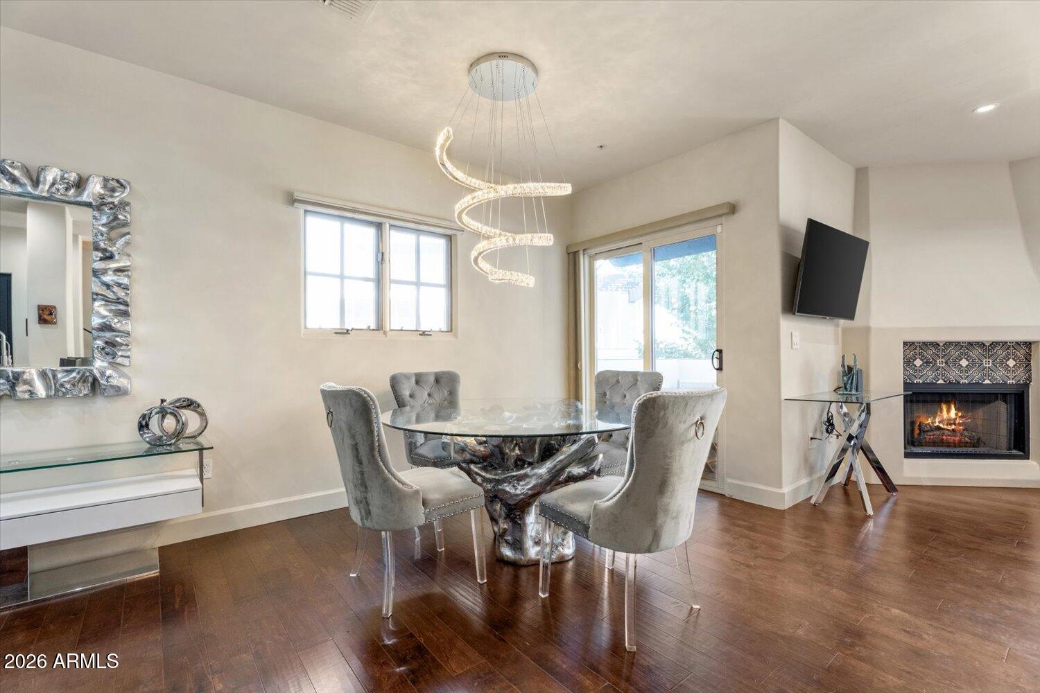 8333 E VIA PASEO DEL NORTE -- 1023