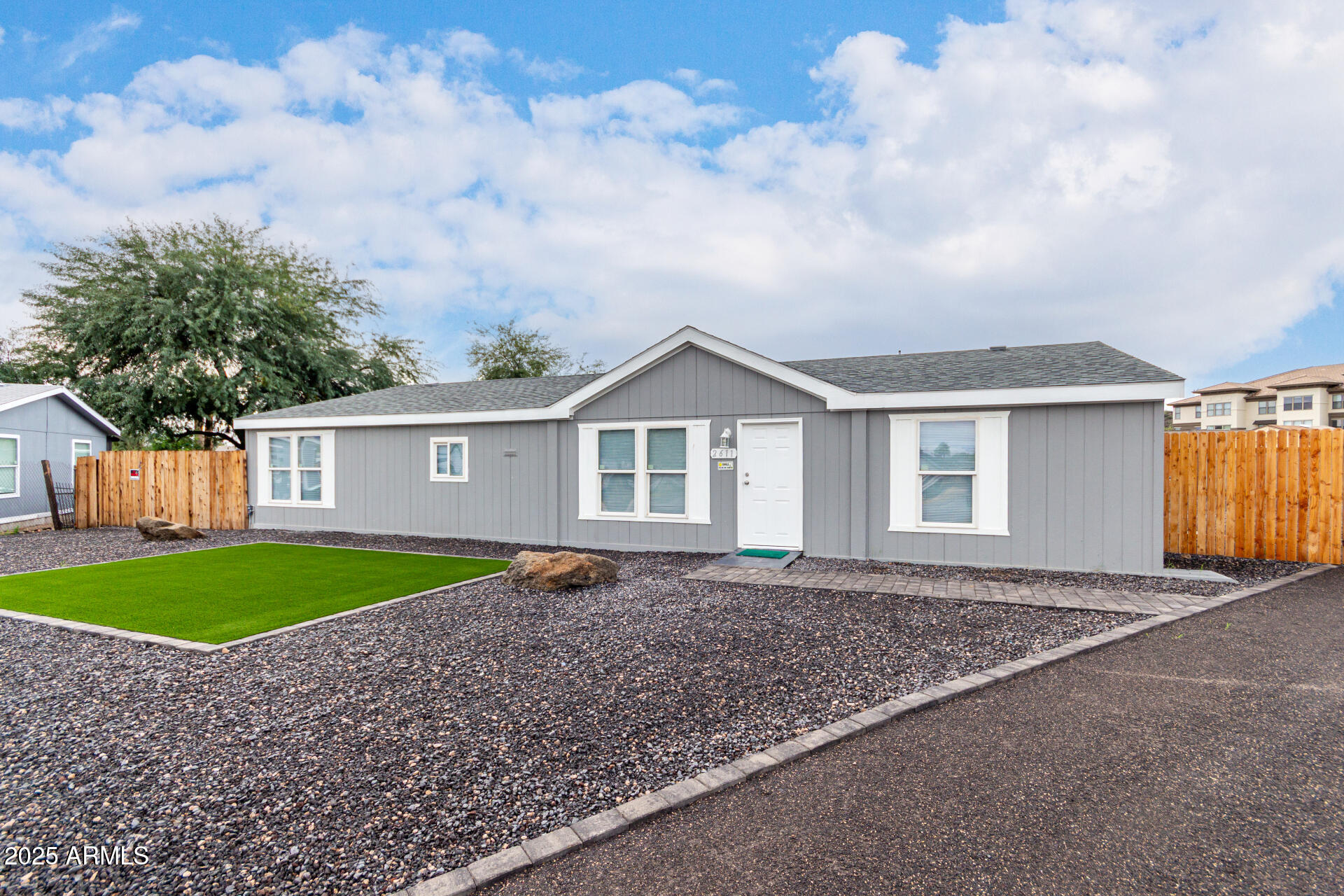 2611 E MARCO POLO Road