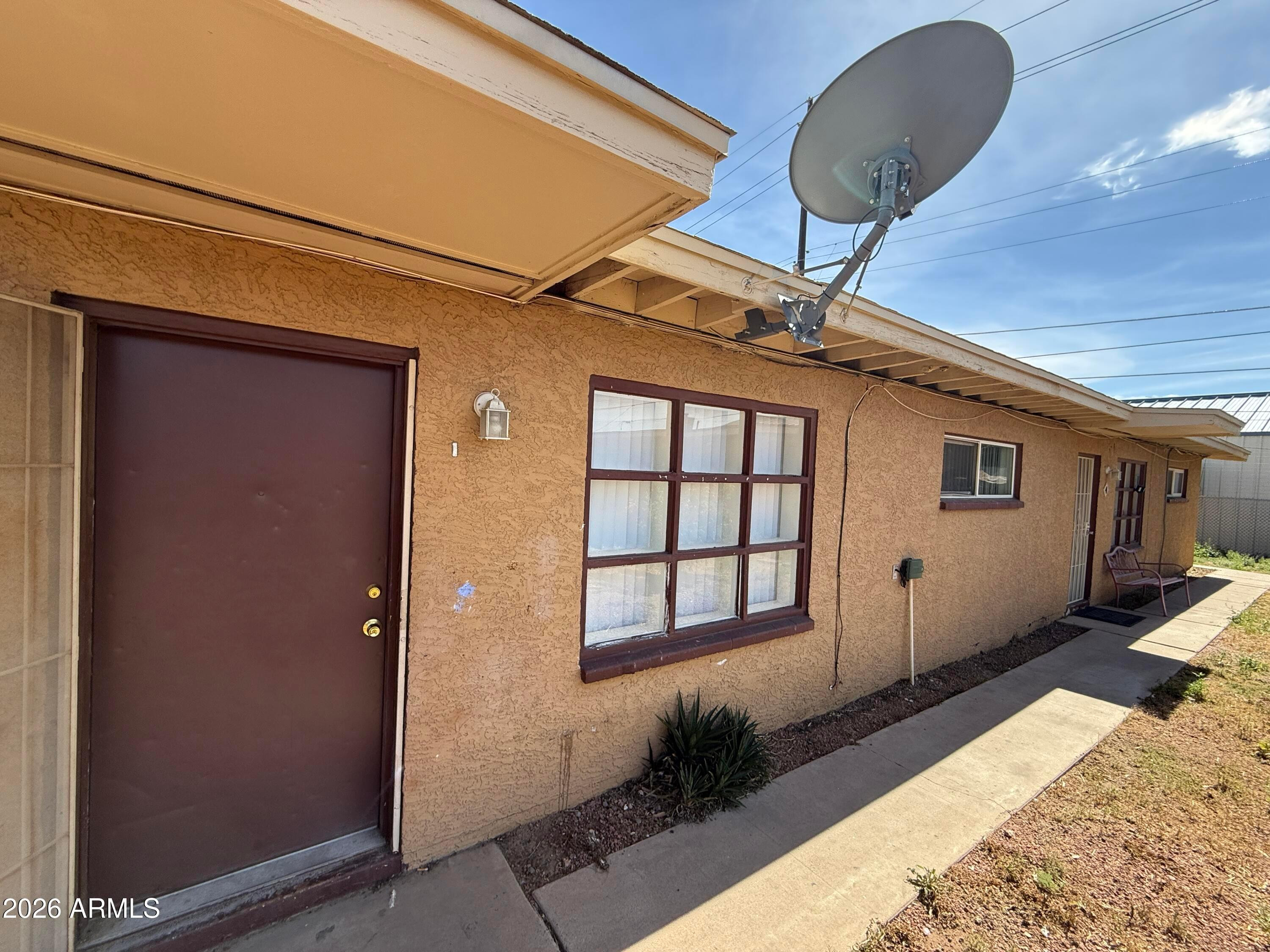 3839 W Hazelwood Street Apt 5