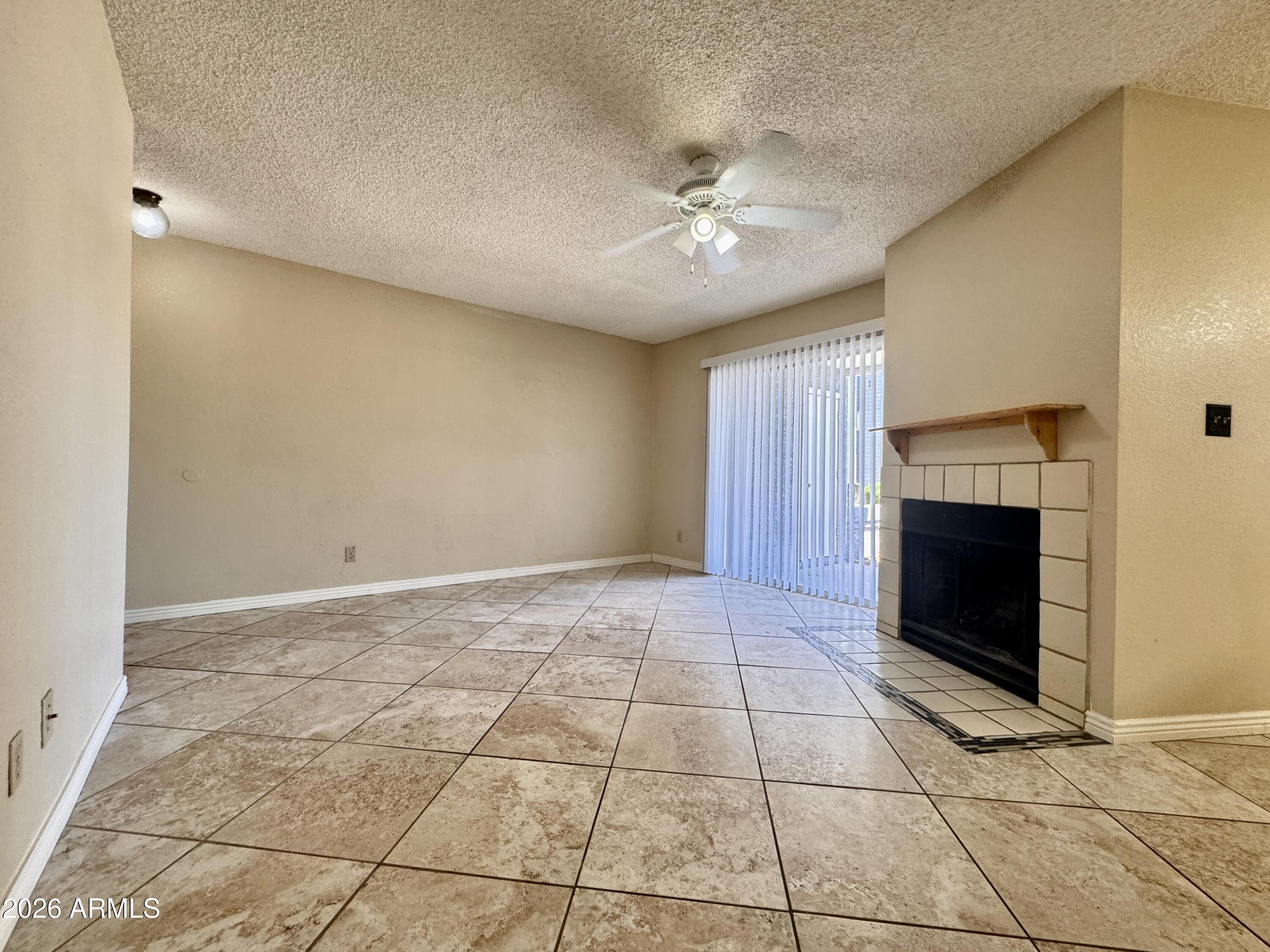 2910 W Marconi Avenue Unit 104