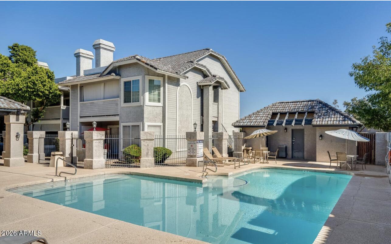 2910 W Marconi Avenue Unit 104