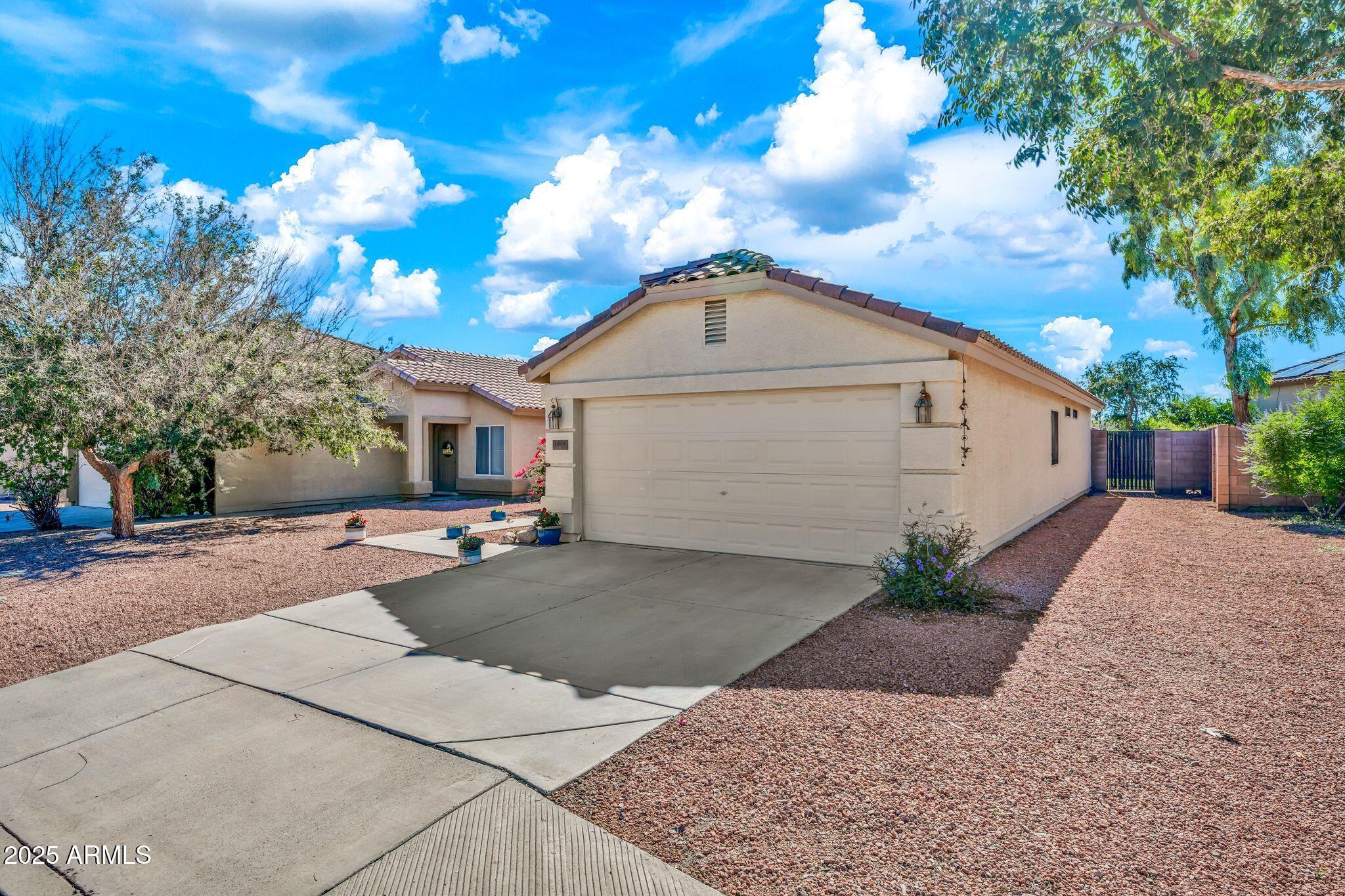 12119 W DAHLIA Drive