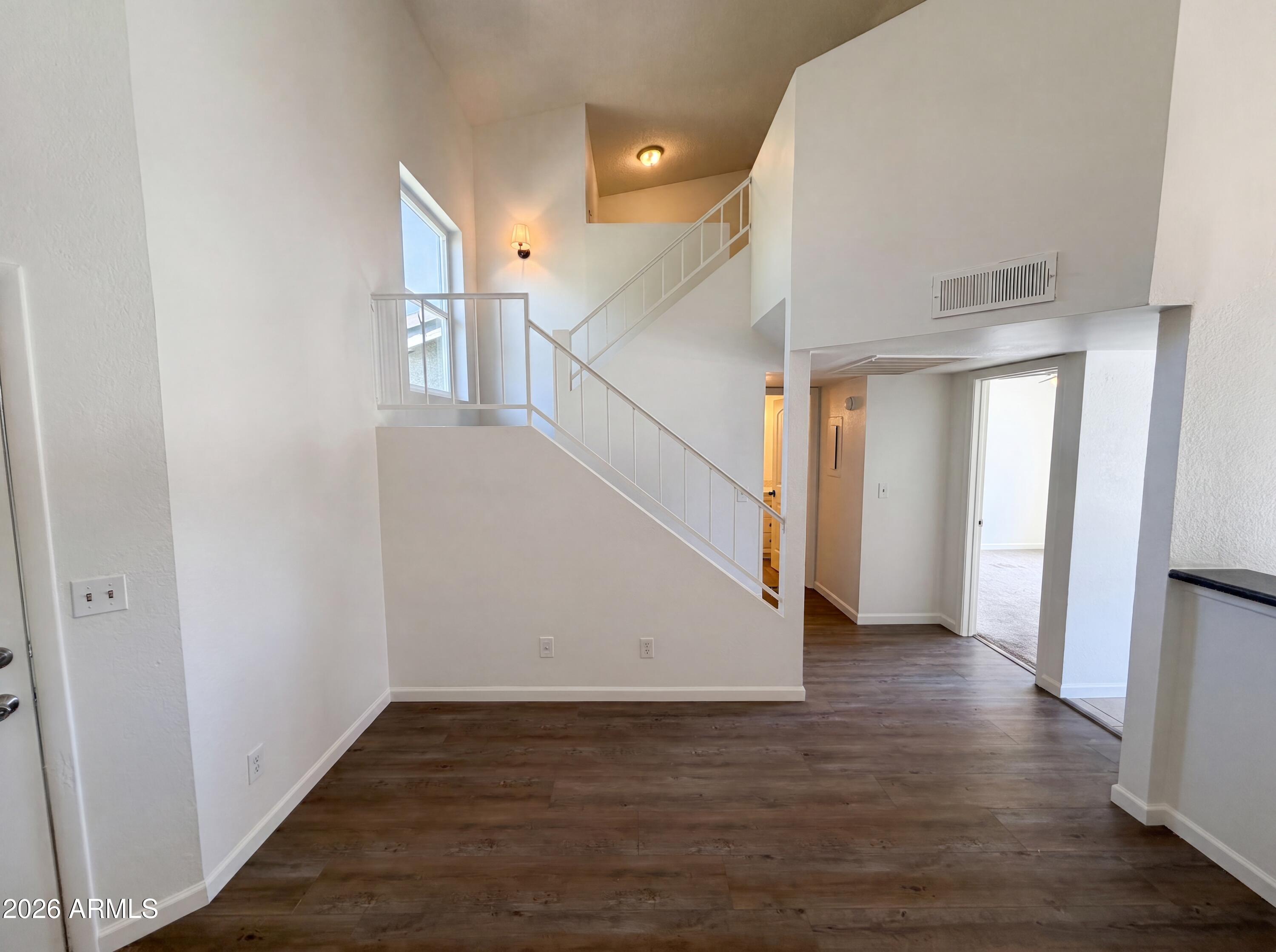 19601 N 7TH Street 2050
