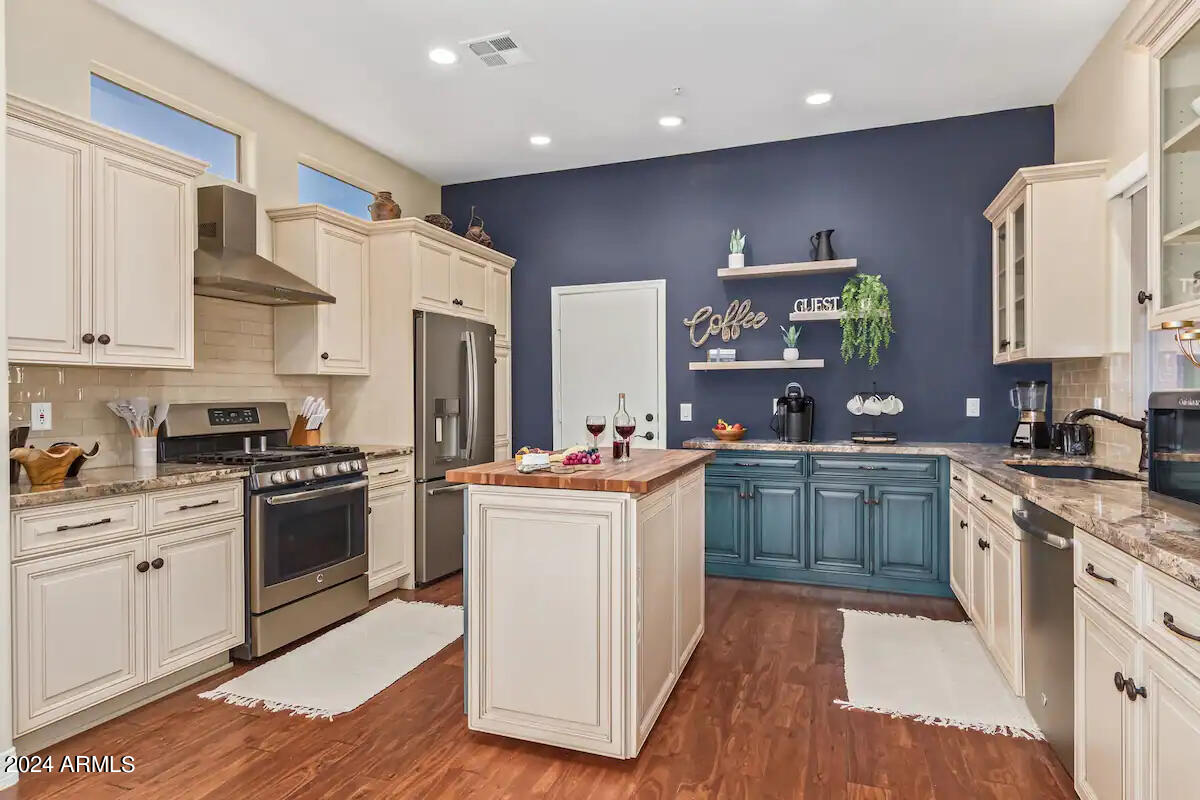 Scottsdale, Arizona 85262, United States, 2 Bedrooms Bedrooms, ,2 BathroomsBathrooms,Residential,Active,32052