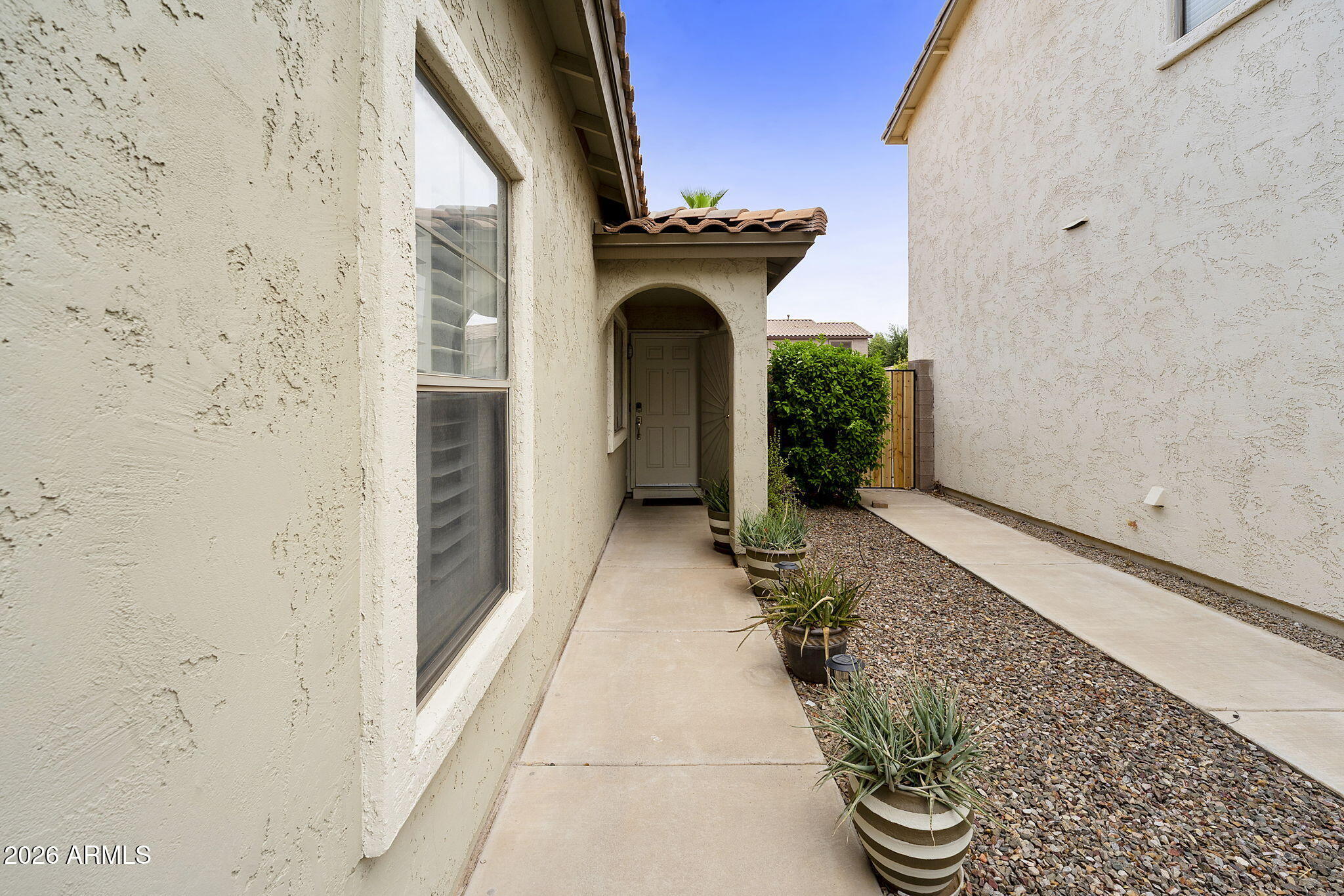 1644 E ANASTASIA Street