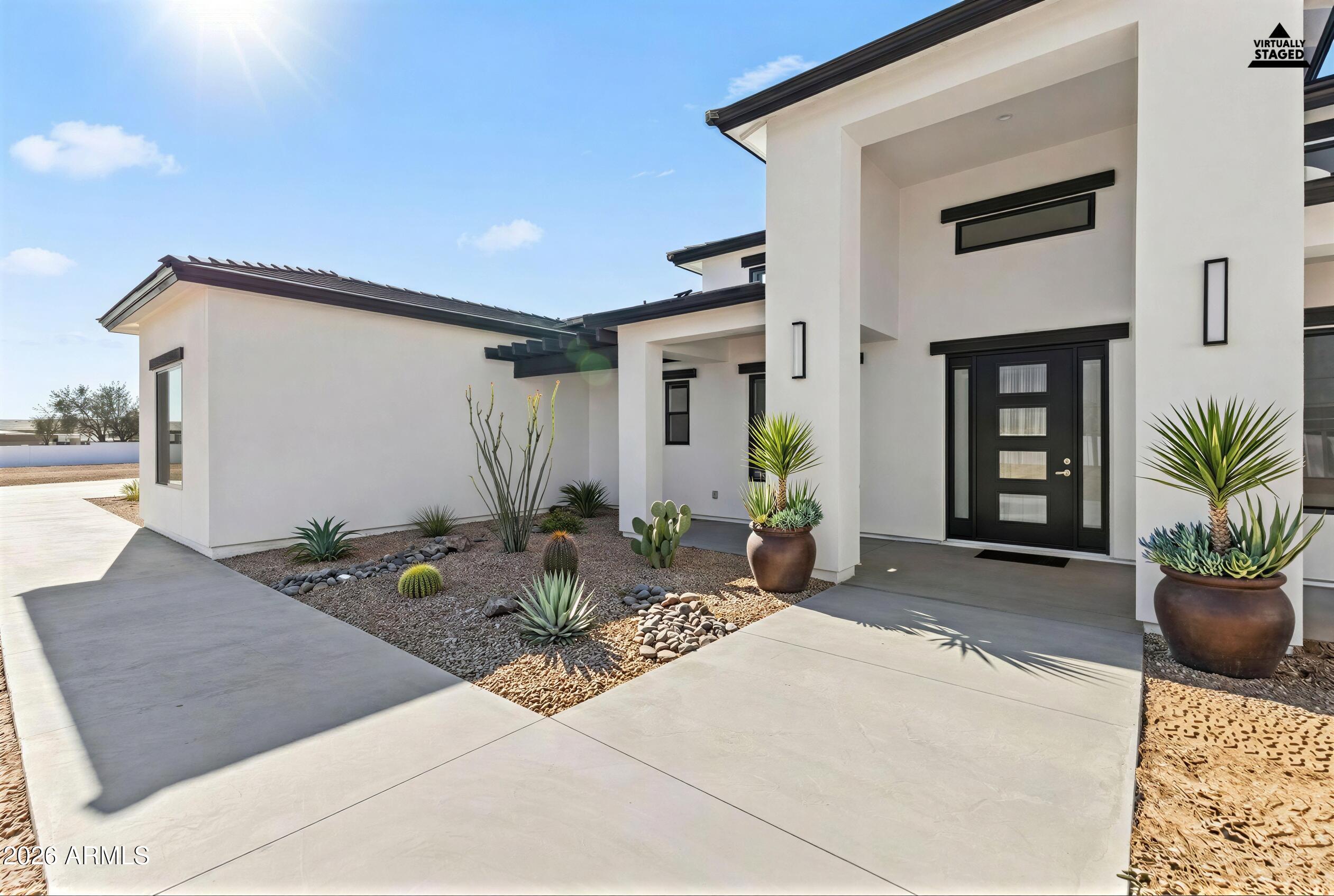 25816 N 155th Avenue