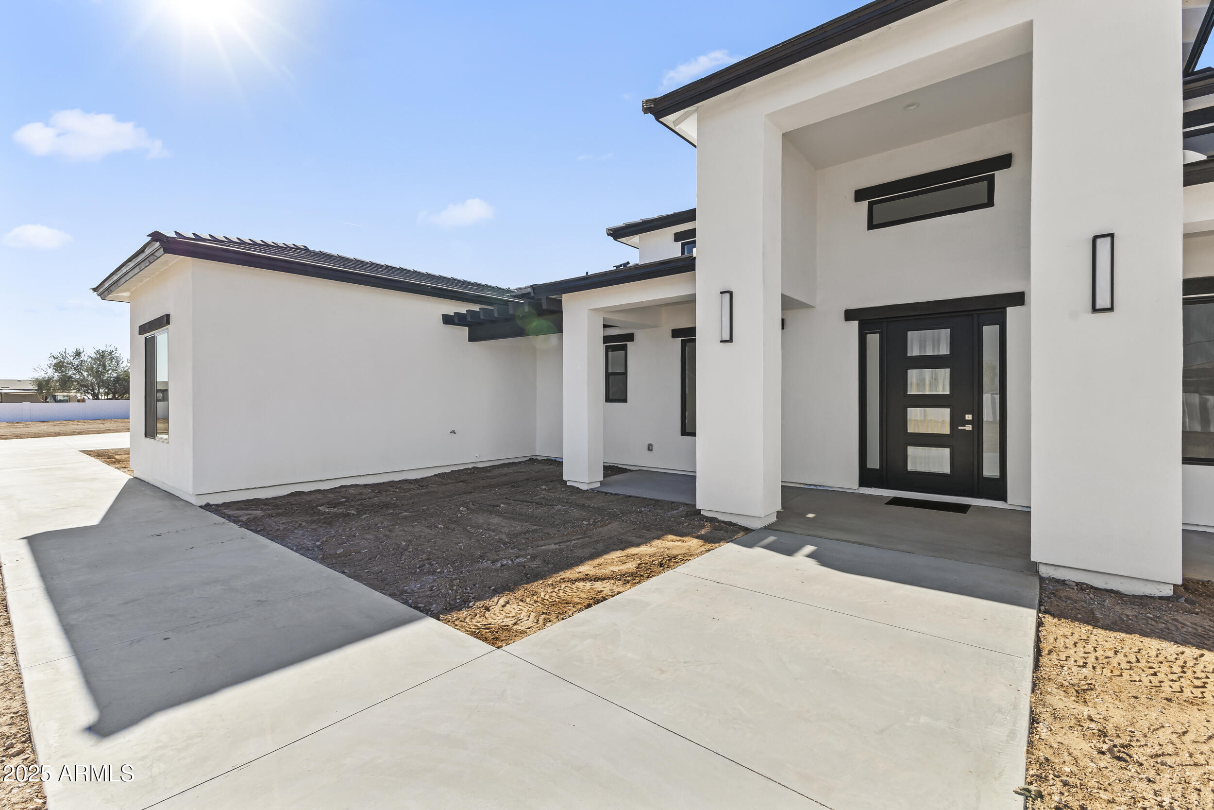 25816 N 155th Avenue