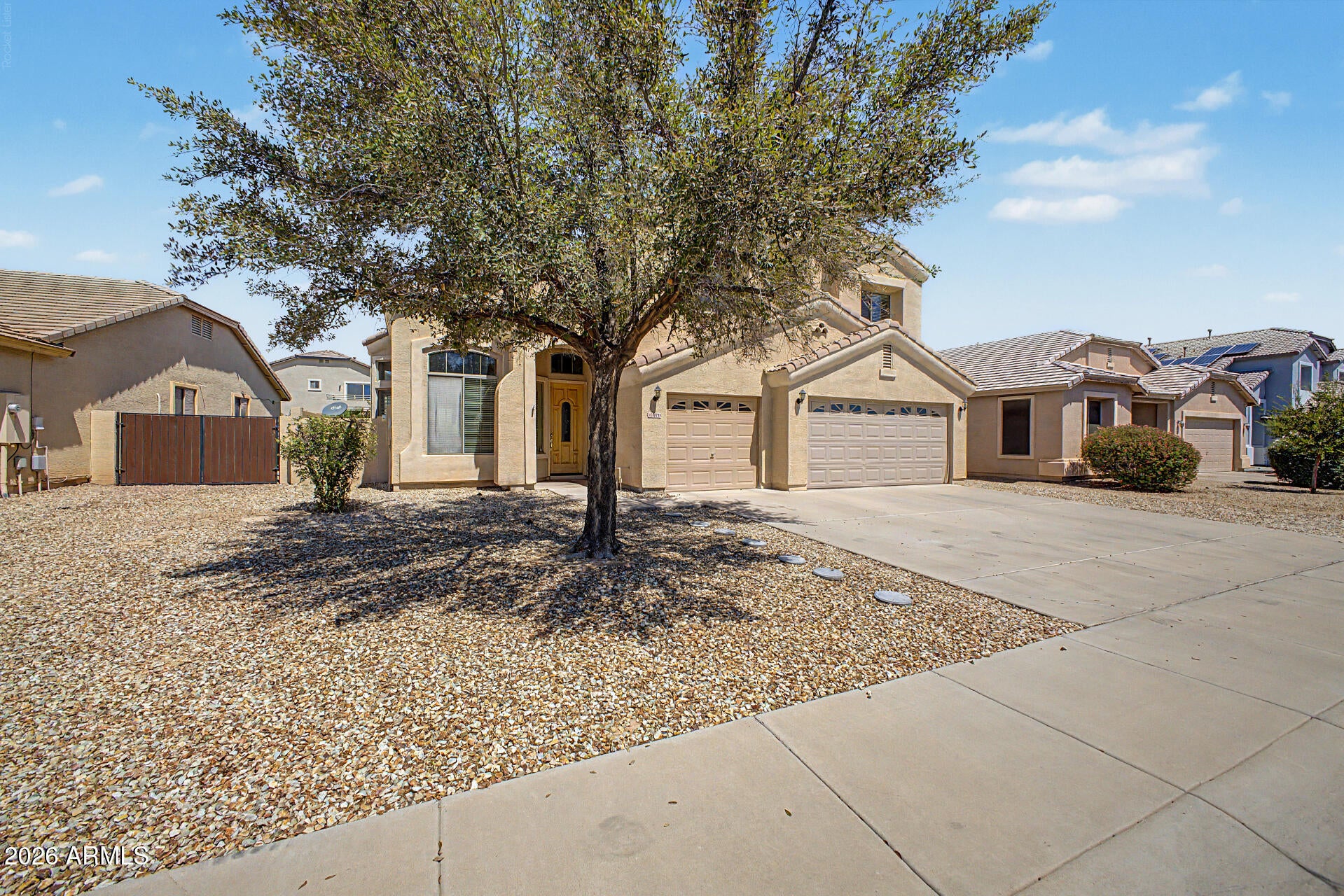 10934 W LOCUST Lane