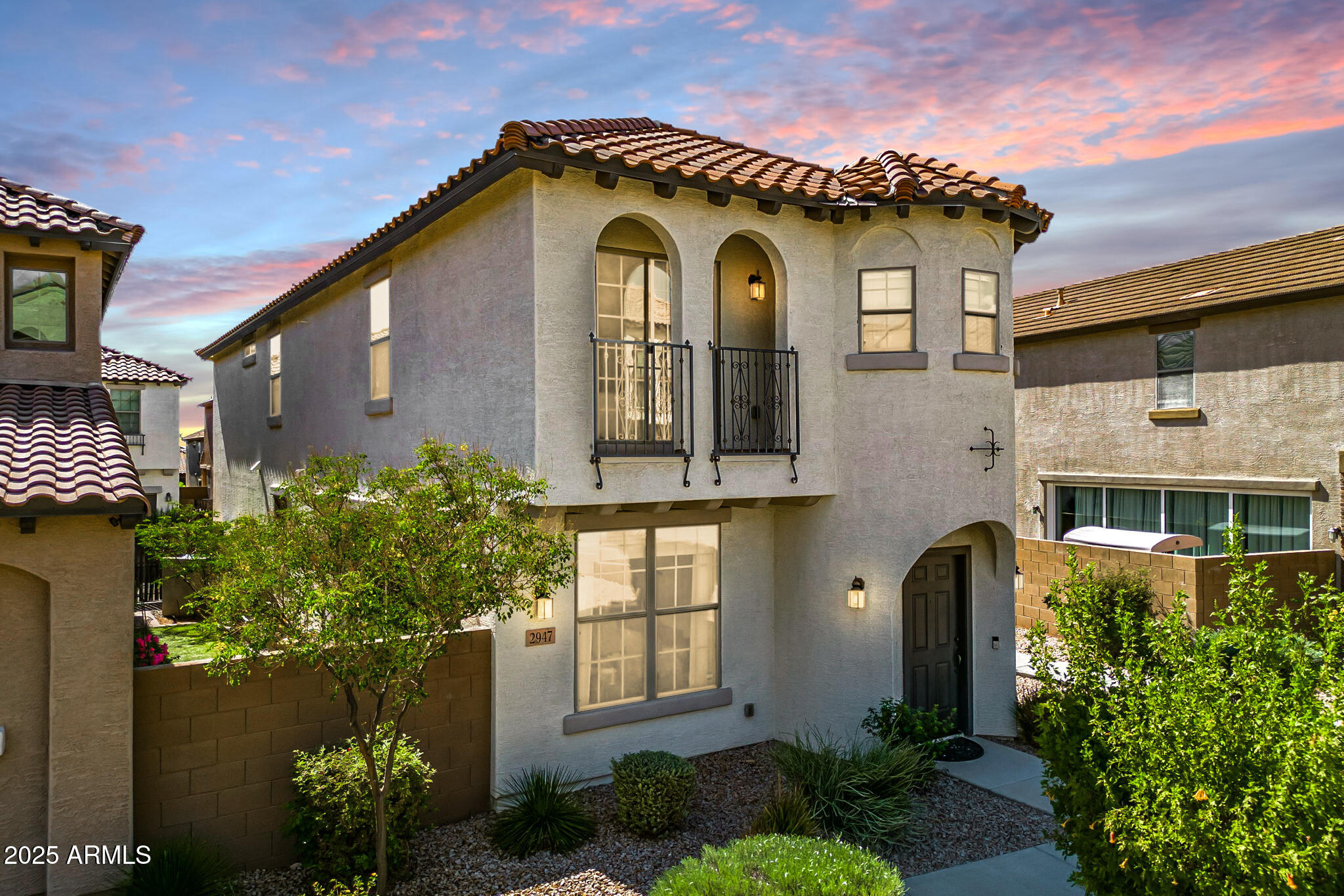 2947 N SONORAN Hills