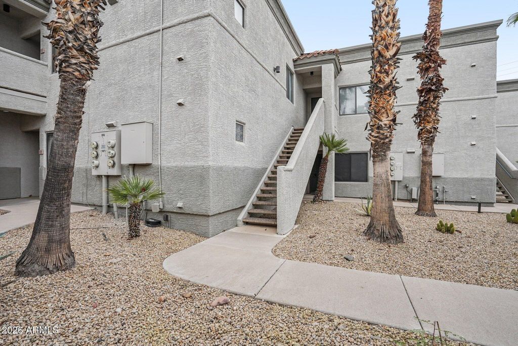 Photo of 10401 N Saguaro Boulevard #237, Fountain Hills, AZ 85268 (MLS # 6966299)