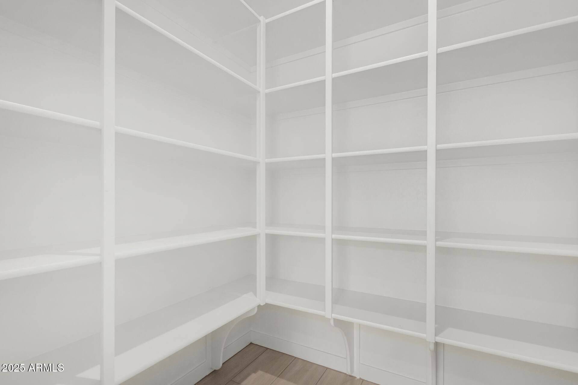 15791 W DESERT HOLLOW Drive