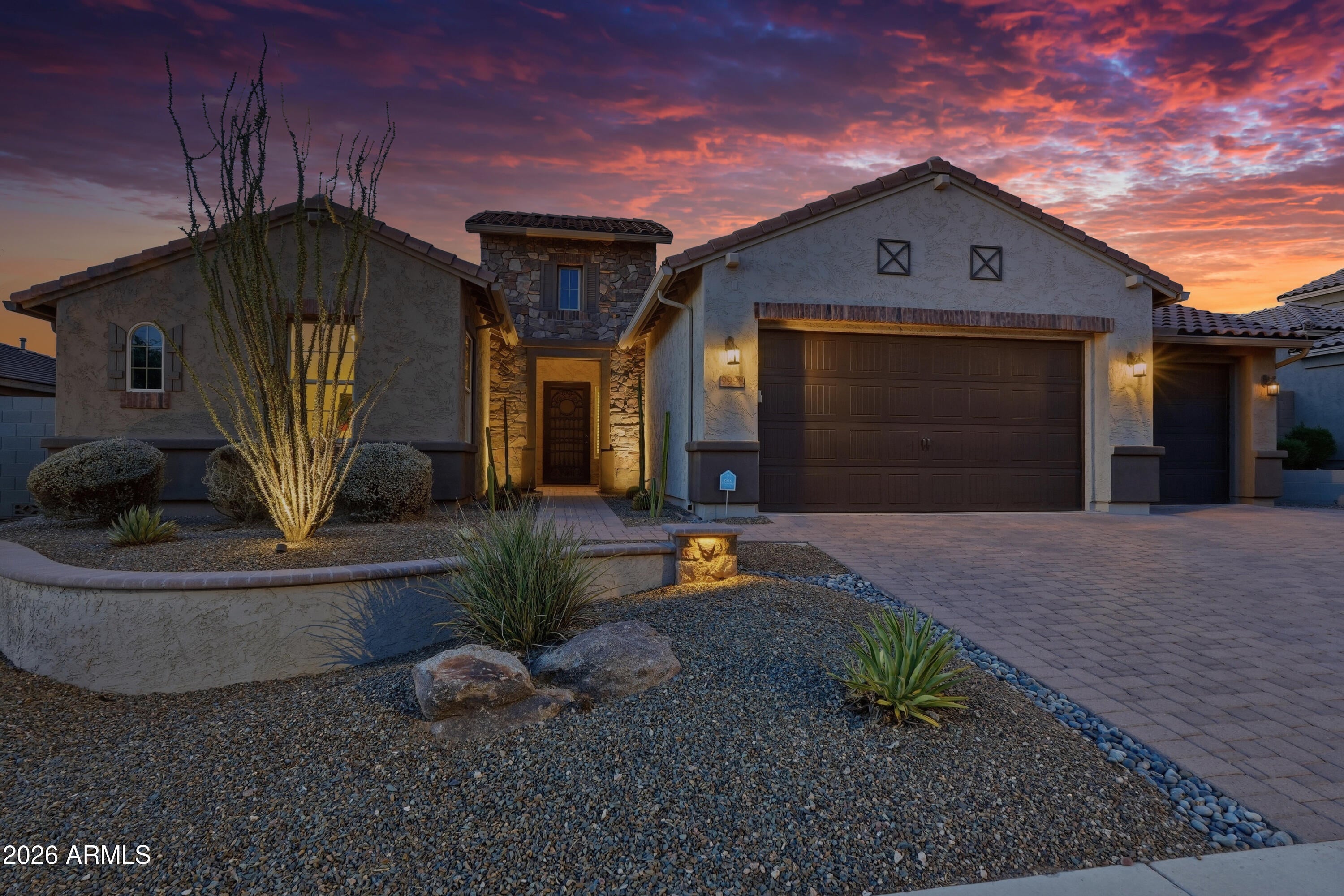 9998 W WHITE FEATHER Lane