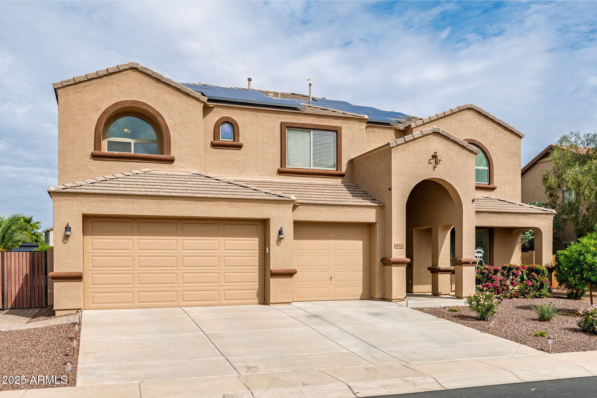 40914 W HOPPER Drive