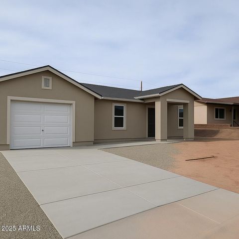 20601 E HEREFORD Drive Mayer AZ 86333