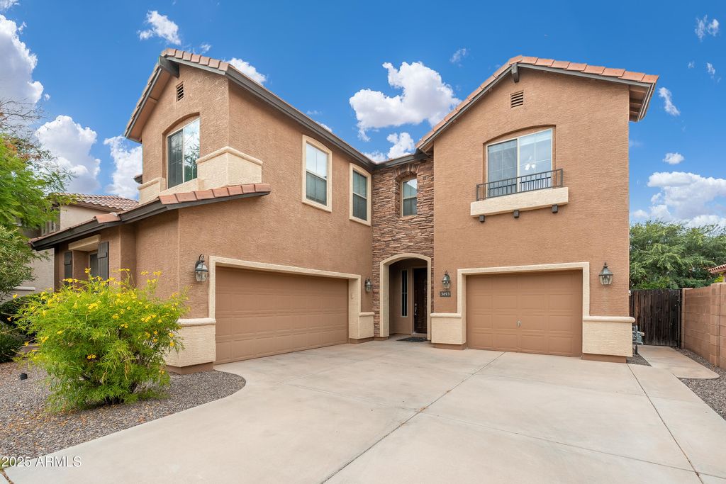 Photo of 3693 E Sparrow Place, Chandler, AZ 85286 (MLS # 6934634)