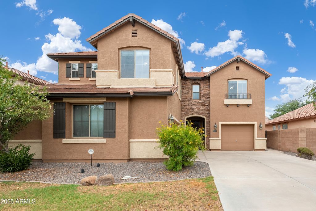 Photo of 3693 E Sparrow Place, Chandler, AZ 85286 (MLS # 6934634)