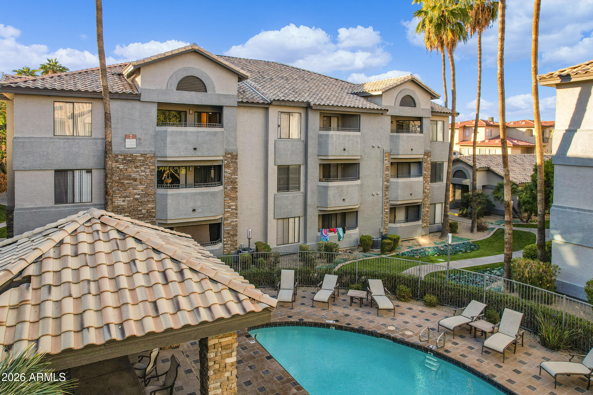 2025 E CAMPBELL Avenue 368