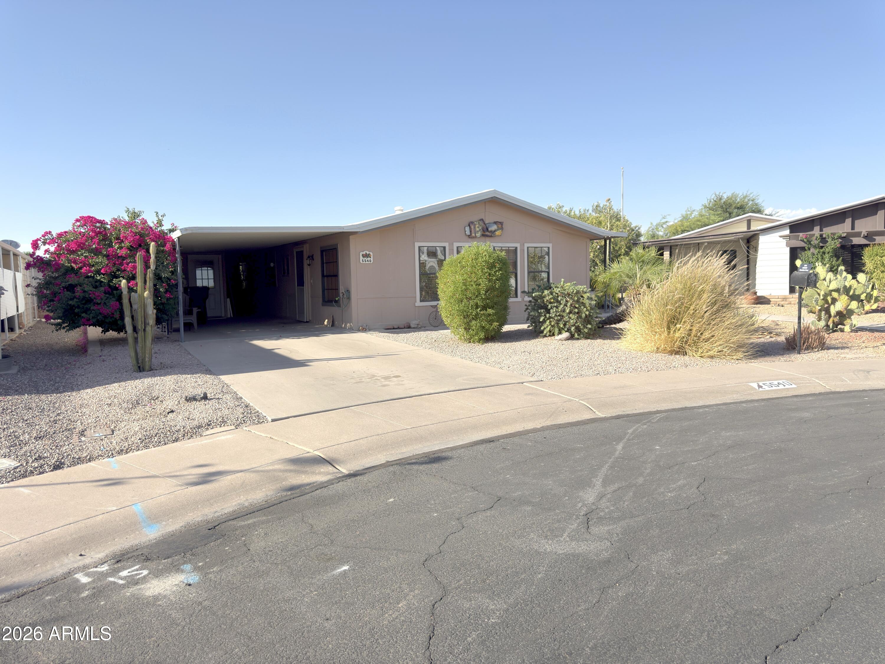 5540 E HARMON Circle