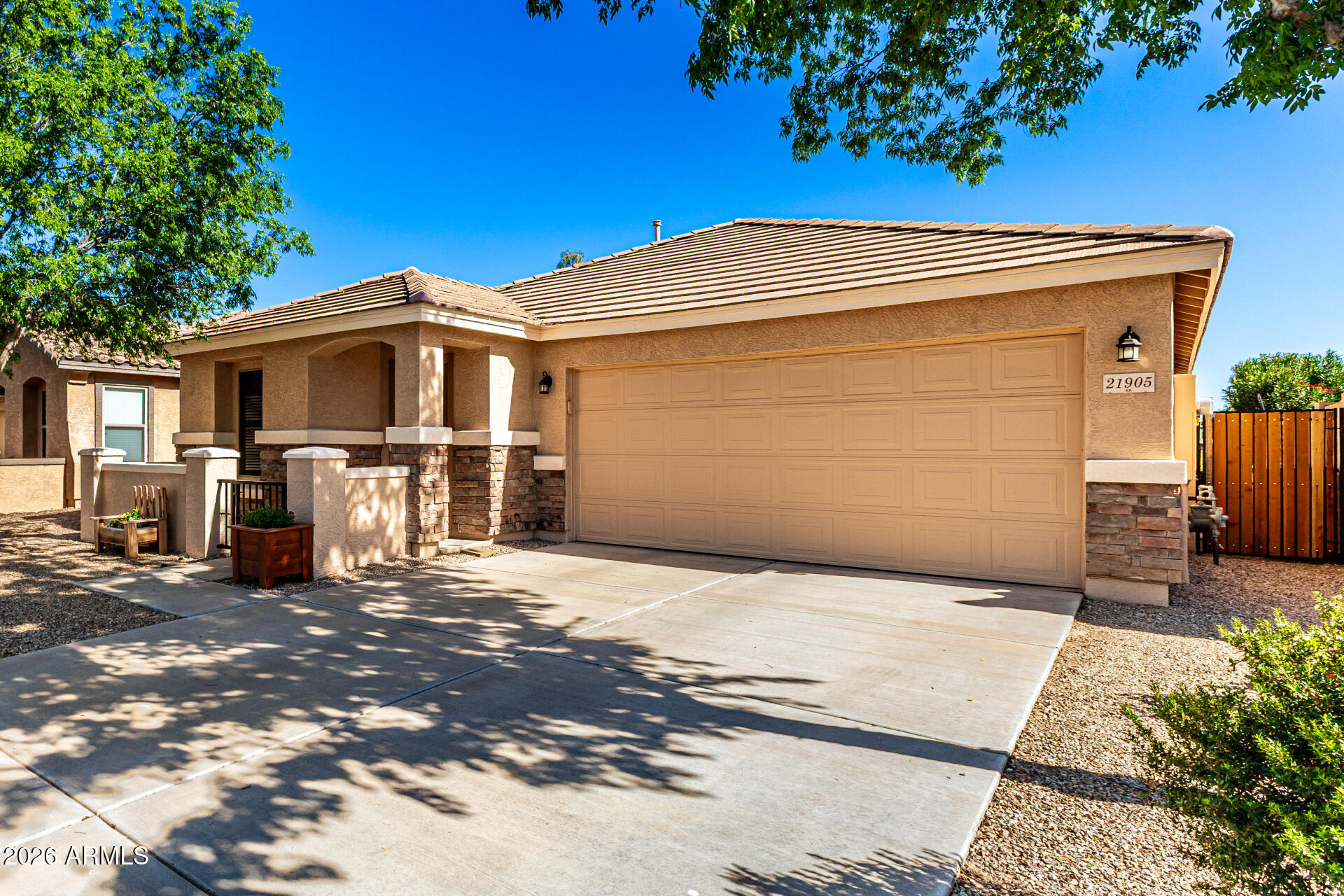 21905 E VIA DEL PALO --