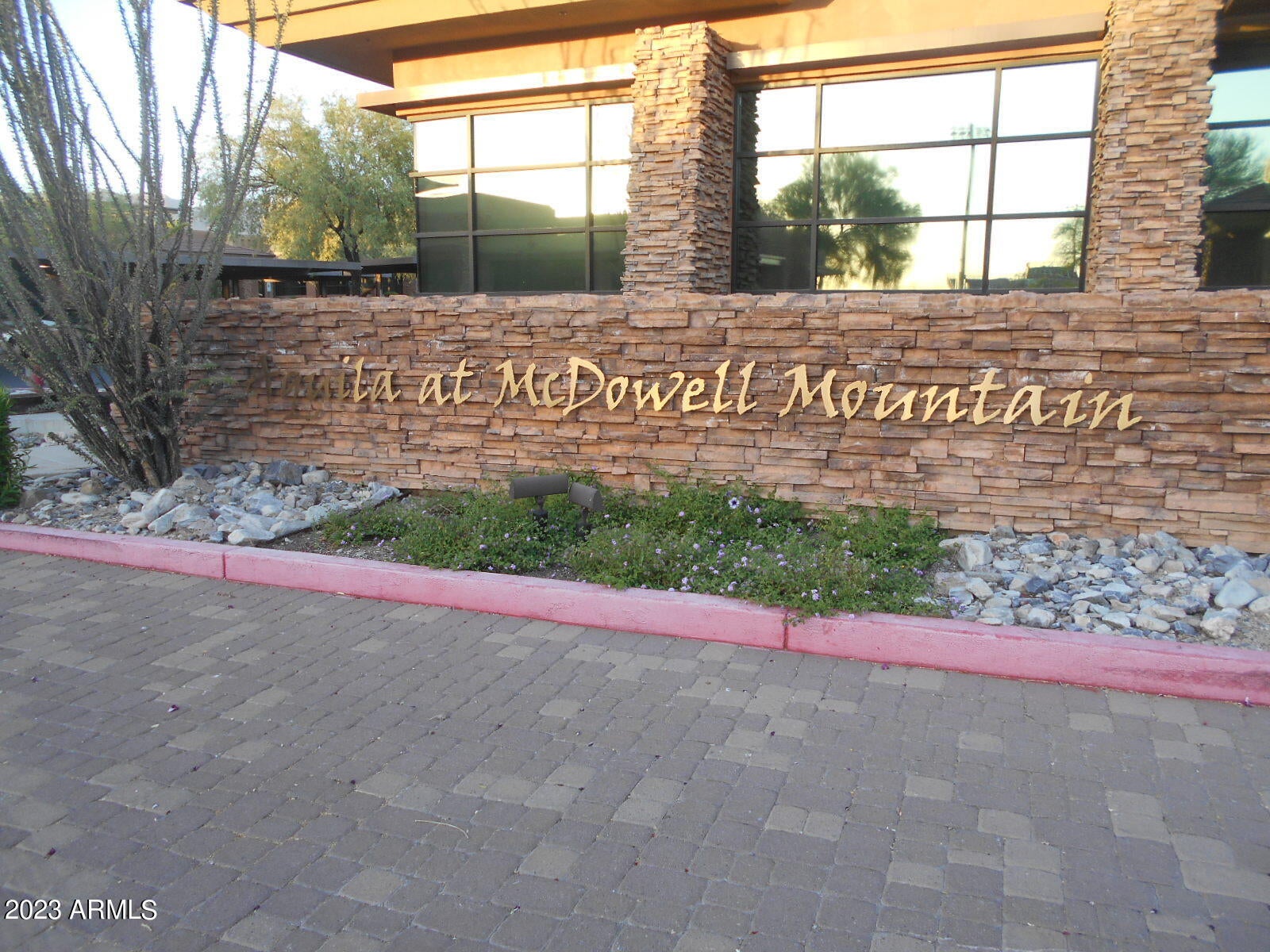 9915 E BELL Road 114