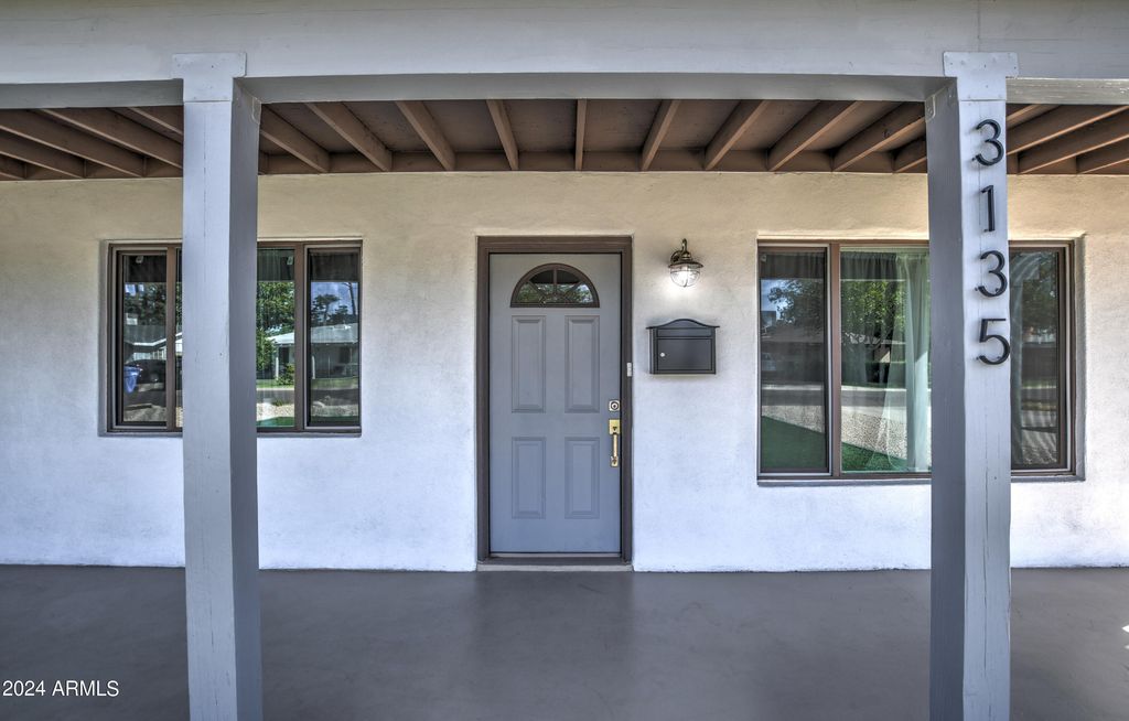 Photo of 3135 N 34th Street, Phoenix, AZ 85018 (MLS # 7052814)