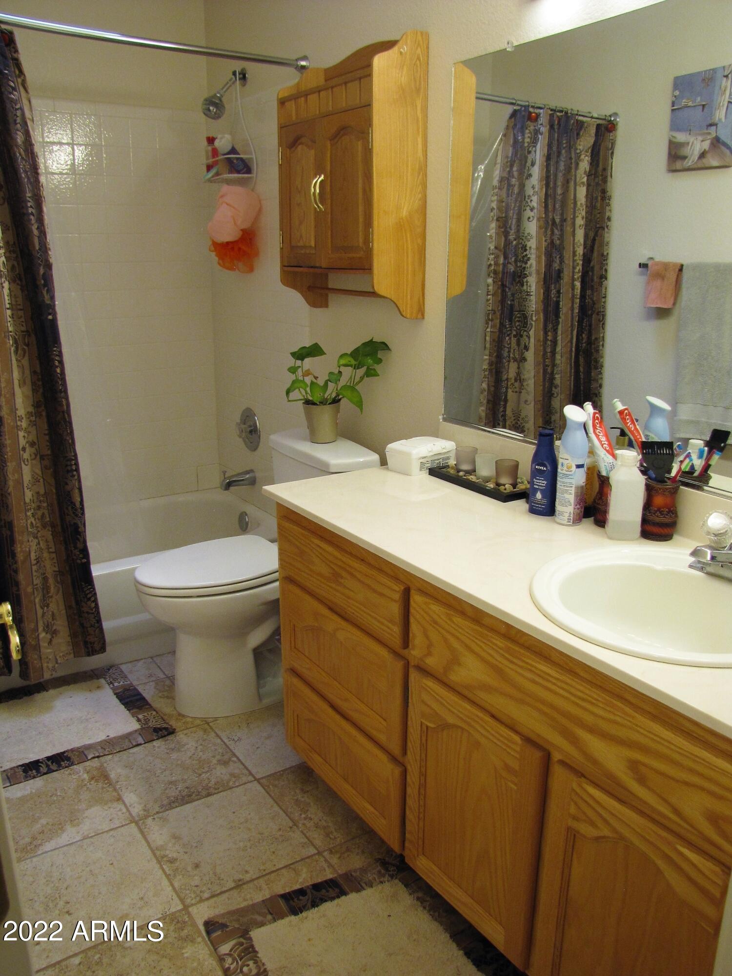 TRACT UNIT 117 - Residential