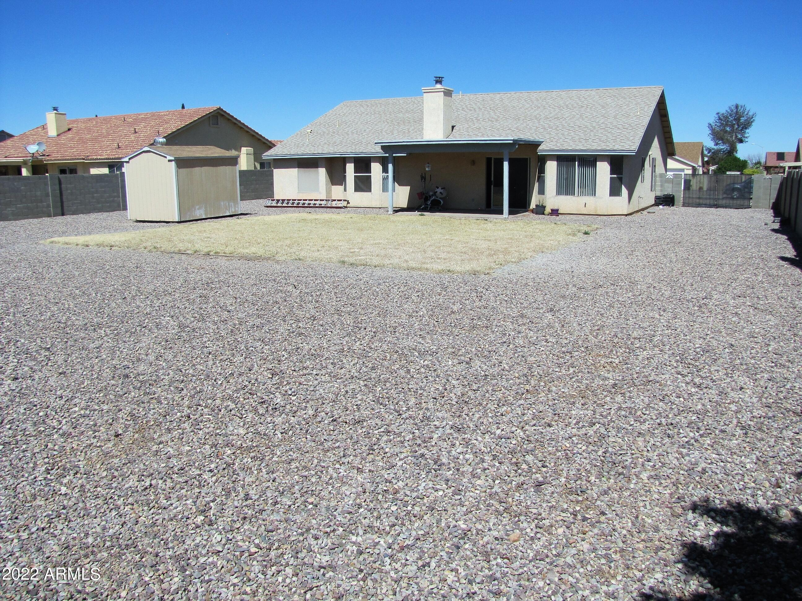 TRACT UNIT 117 - Residential