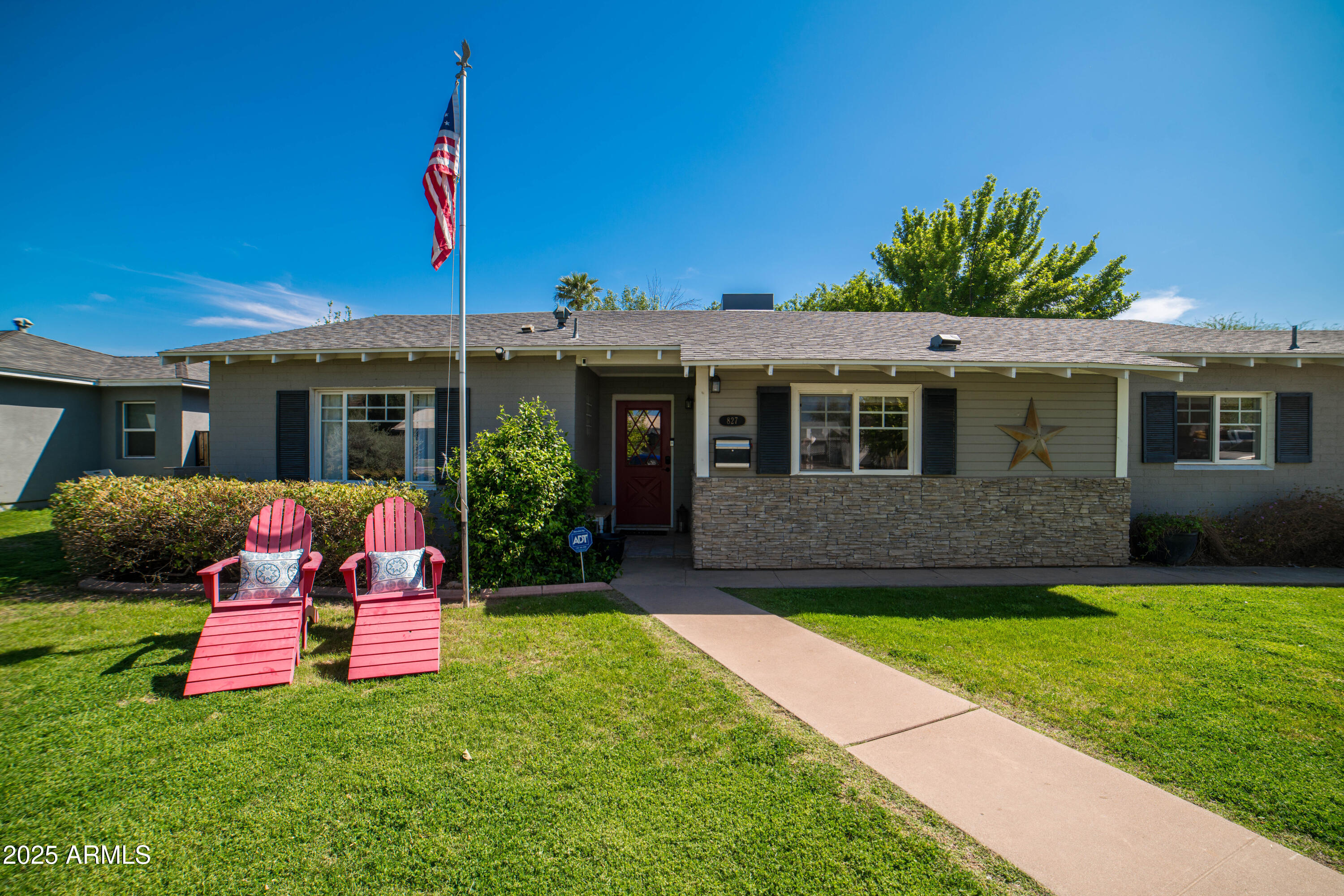 827 E MCLELLAN Boulevard