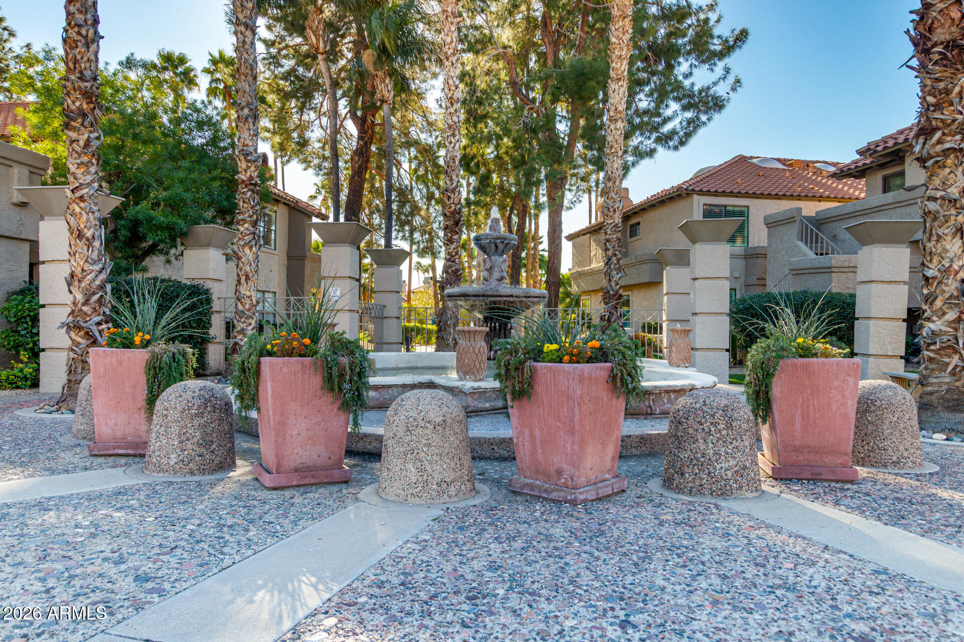 10015 E MOUNTAIN VIEW Road 1012