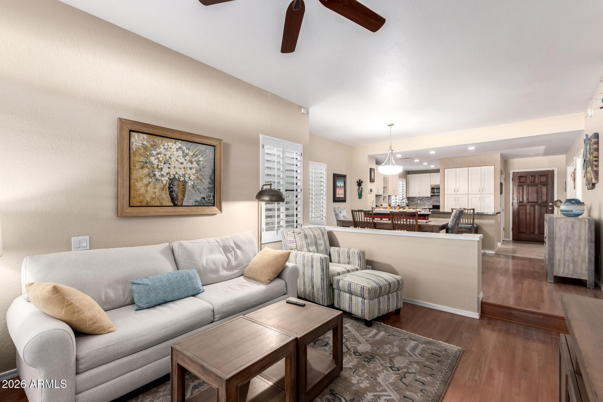 10015 E MOUNTAIN VIEW Road 1012