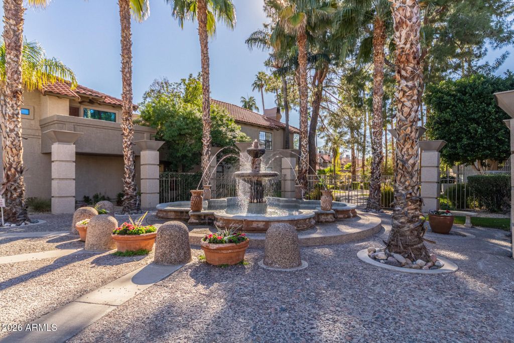 Photo of 10015 E Mountain View Road #1012, Scottsdale, AZ 85258 (MLS # 6976459)