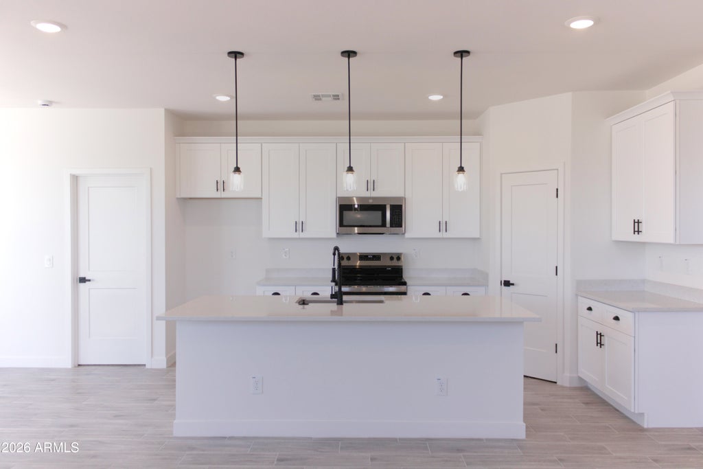 Photo of 3220 W Solano Drive, Eloy, AZ 85131 (MLS # 7064530)