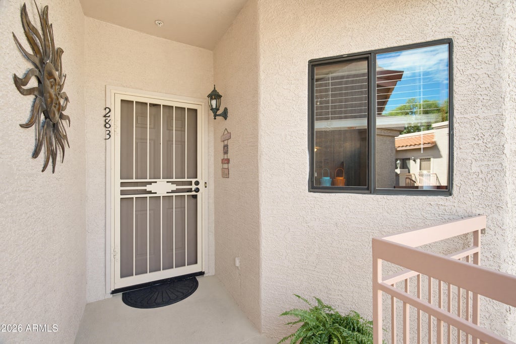 Photo of 9151 W Greenway Road #283, Peoria, AZ 85381 (MLS # 7088922)