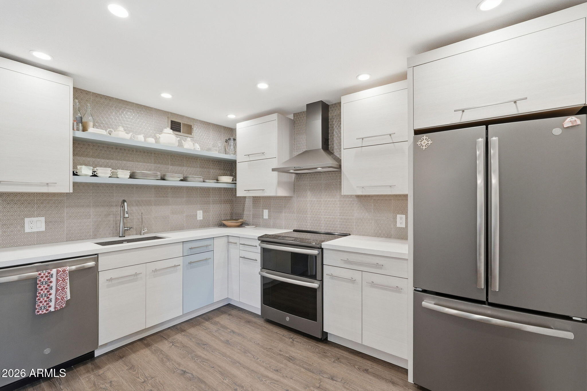 4201 E CAMELBACK Road 34