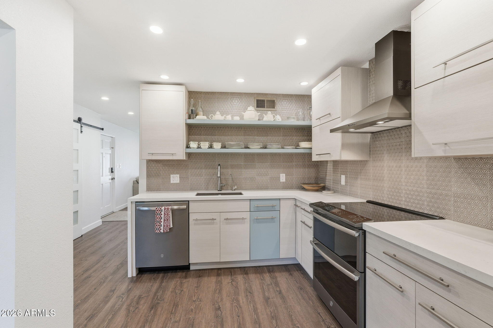 4201 E CAMELBACK Road 34