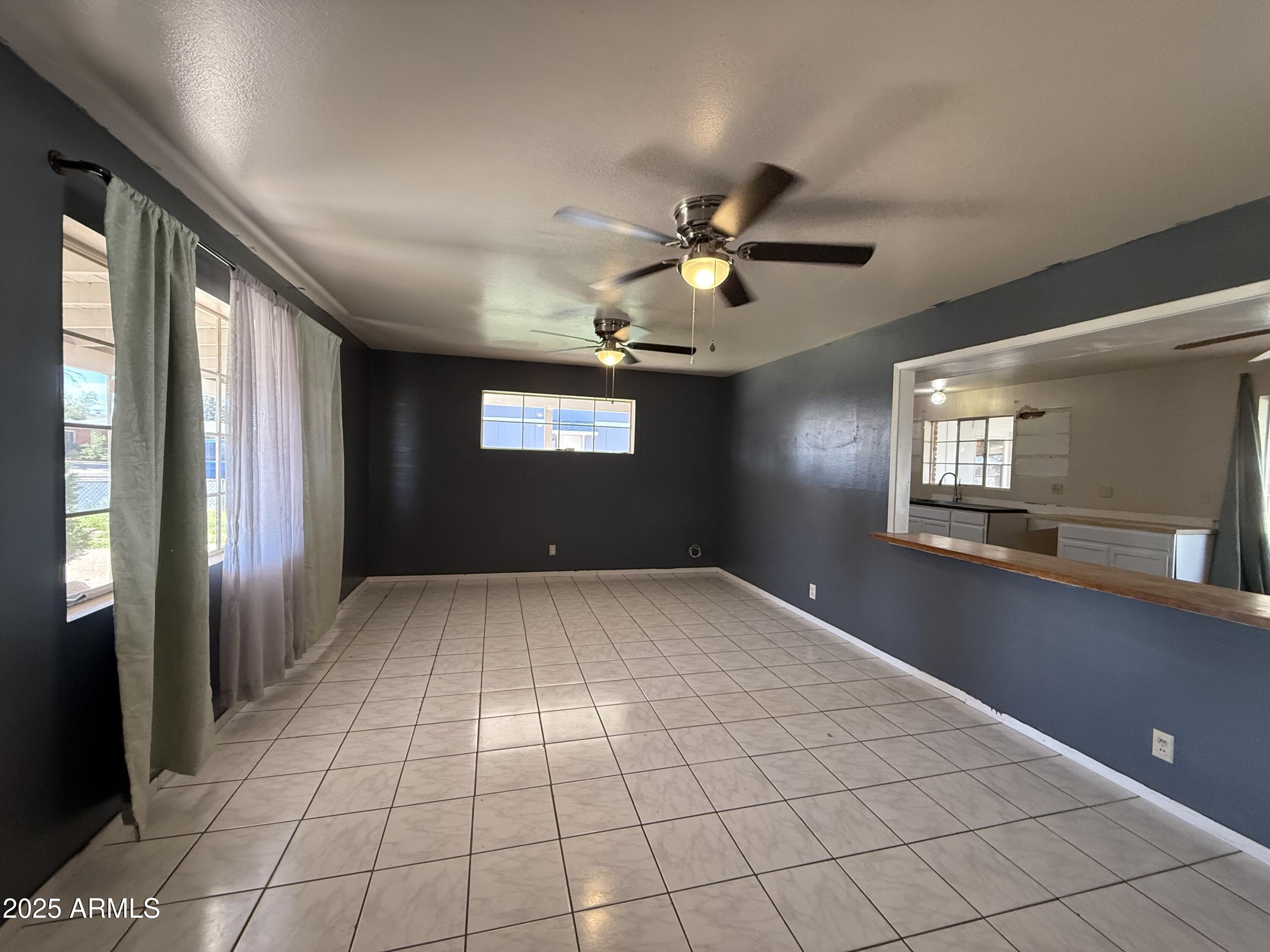 149 E FREIHAGE Drive