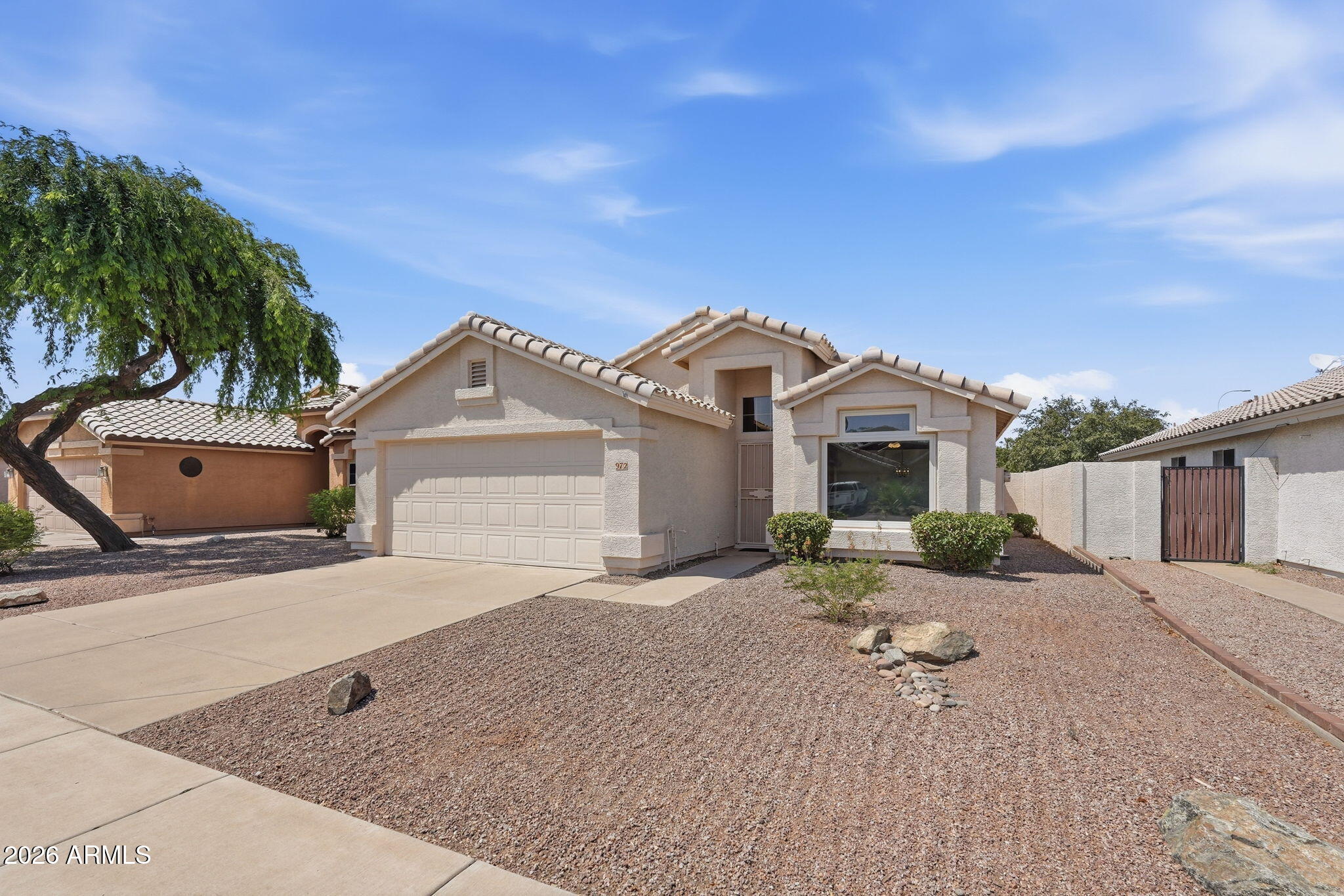 972 E CONSTITUTION Drive