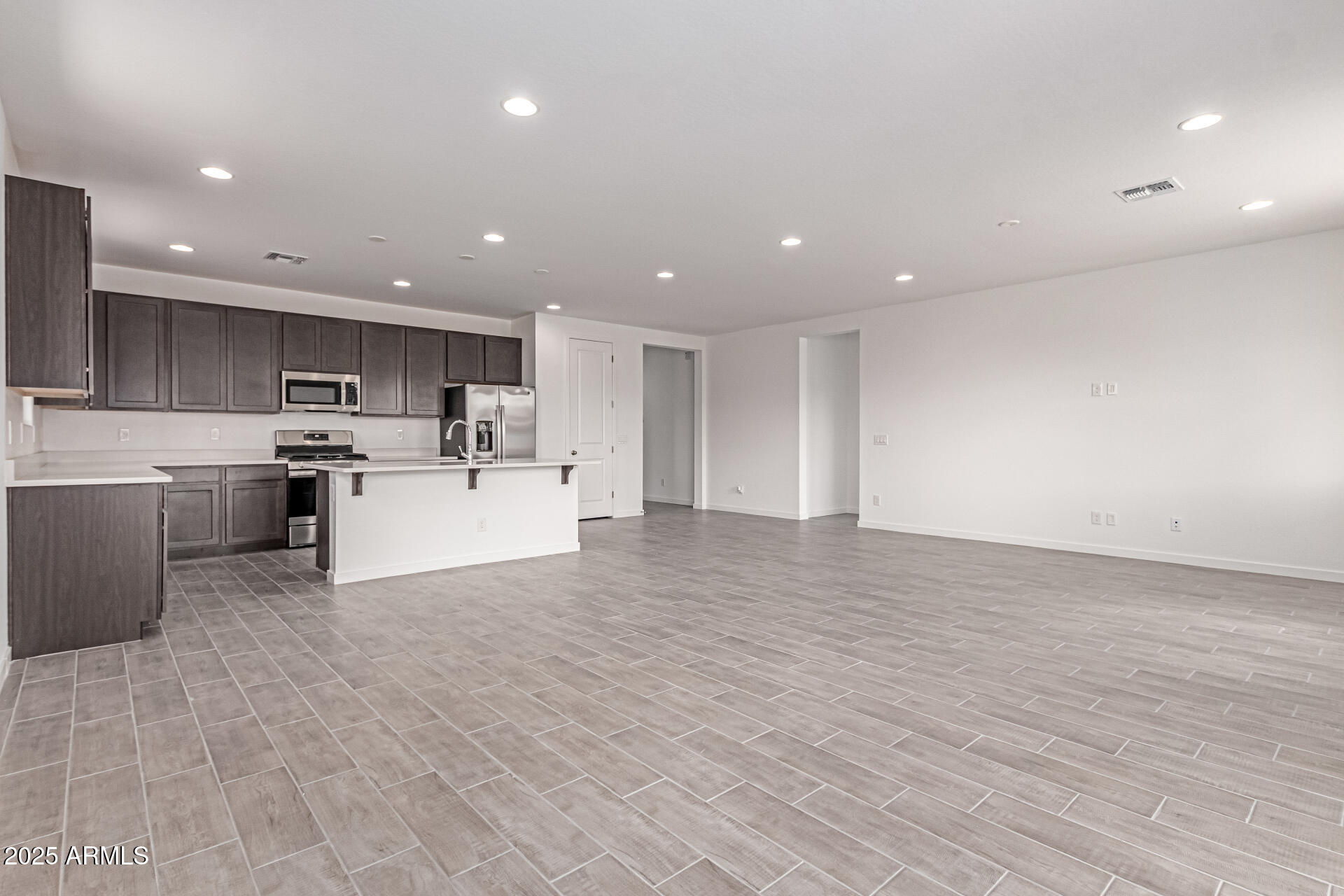 40470 W RIO GRANDE Drive