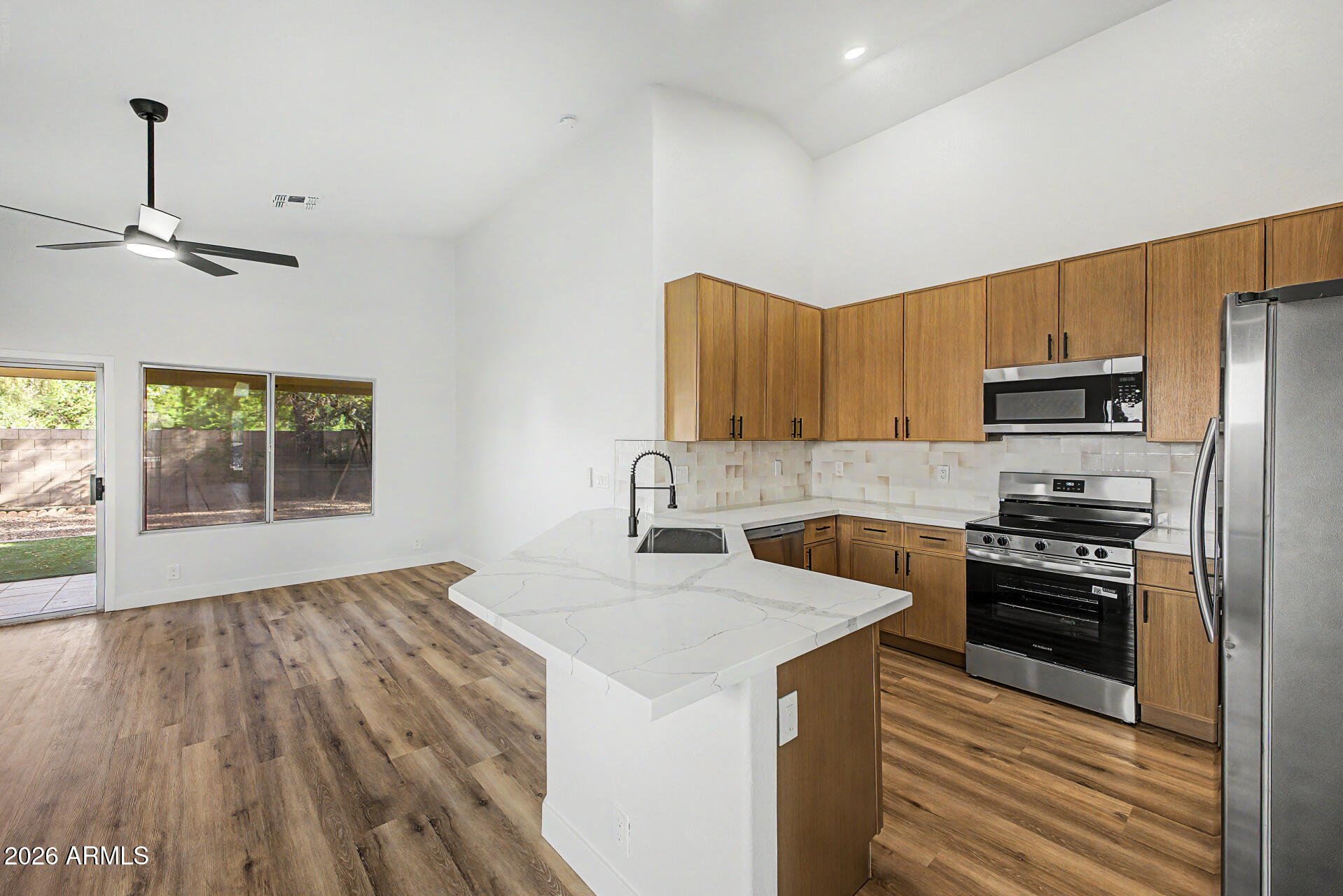 2771 W GAIL Drive